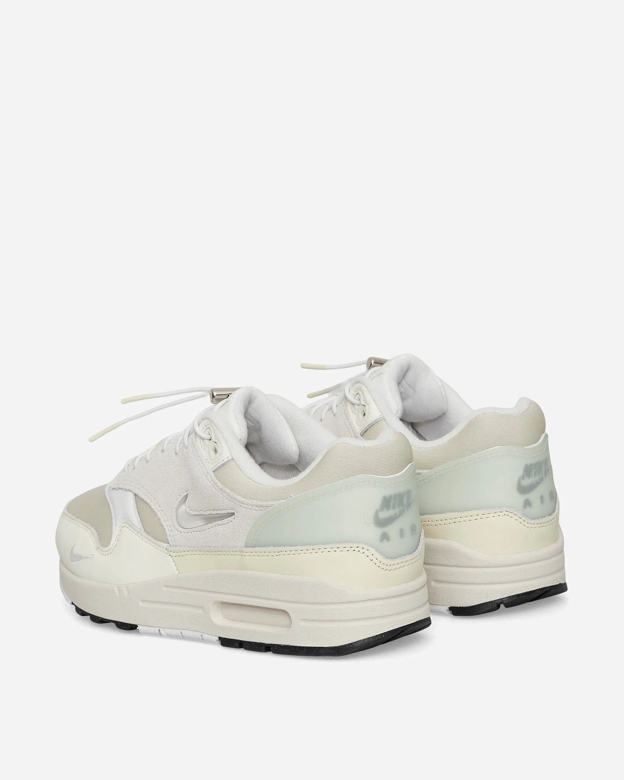 Weekend Vibe Air Max 1 PRM Sneakers Sail / Summit White
