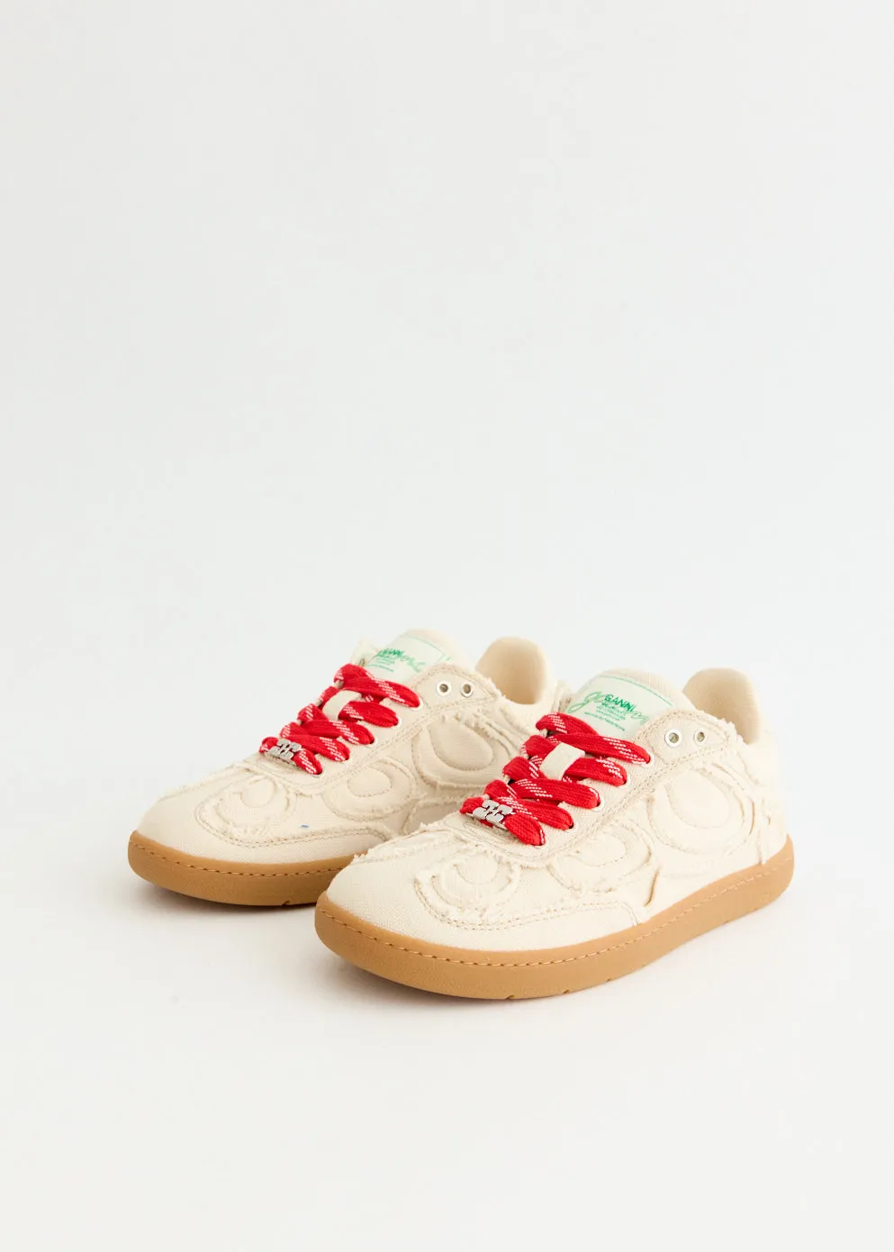 08 Canvas Raw Edge Sneakers Slow Living City Style