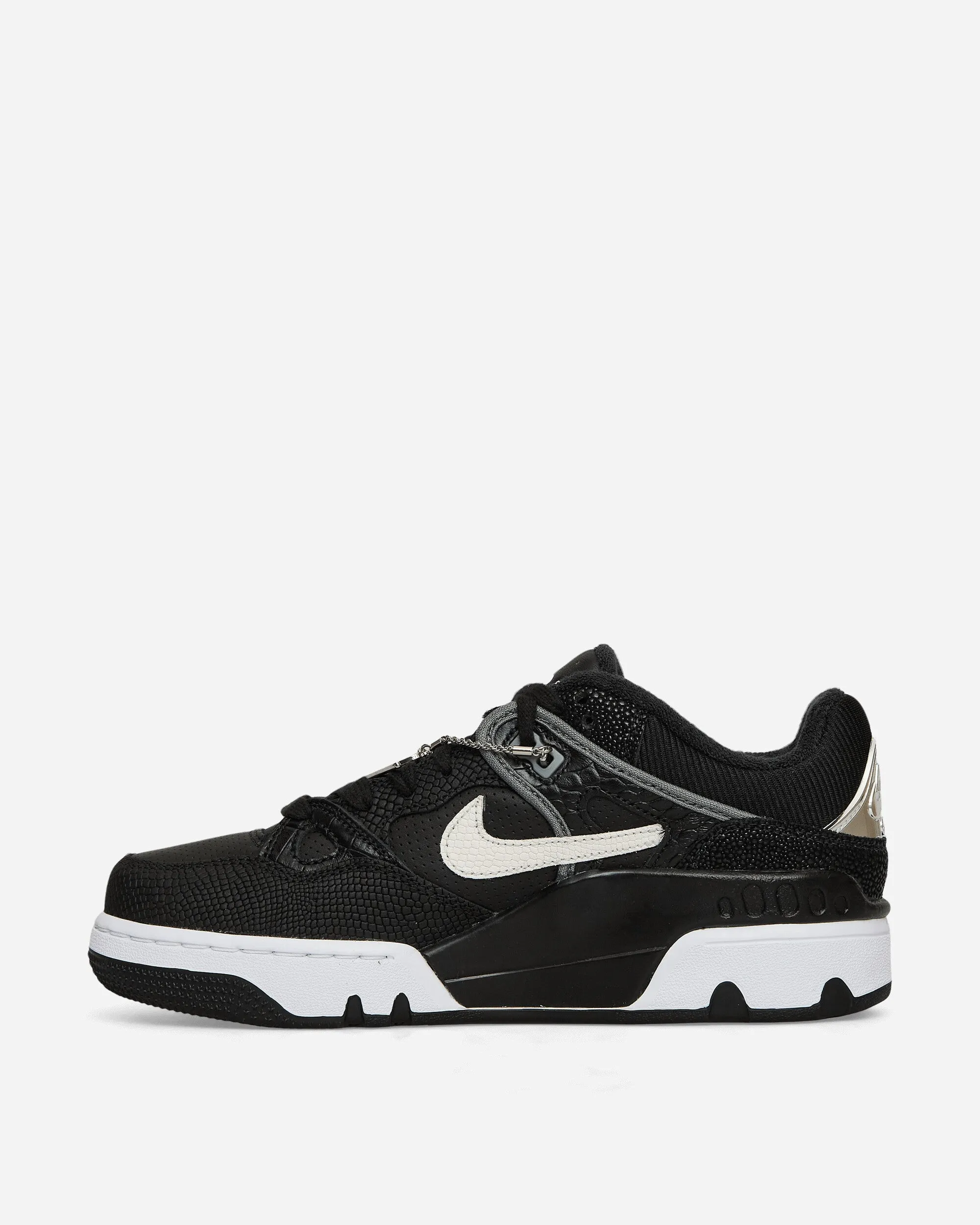 City Hike Fit Anywhere NIGO Air Force 3 Low Sneakers Black / White