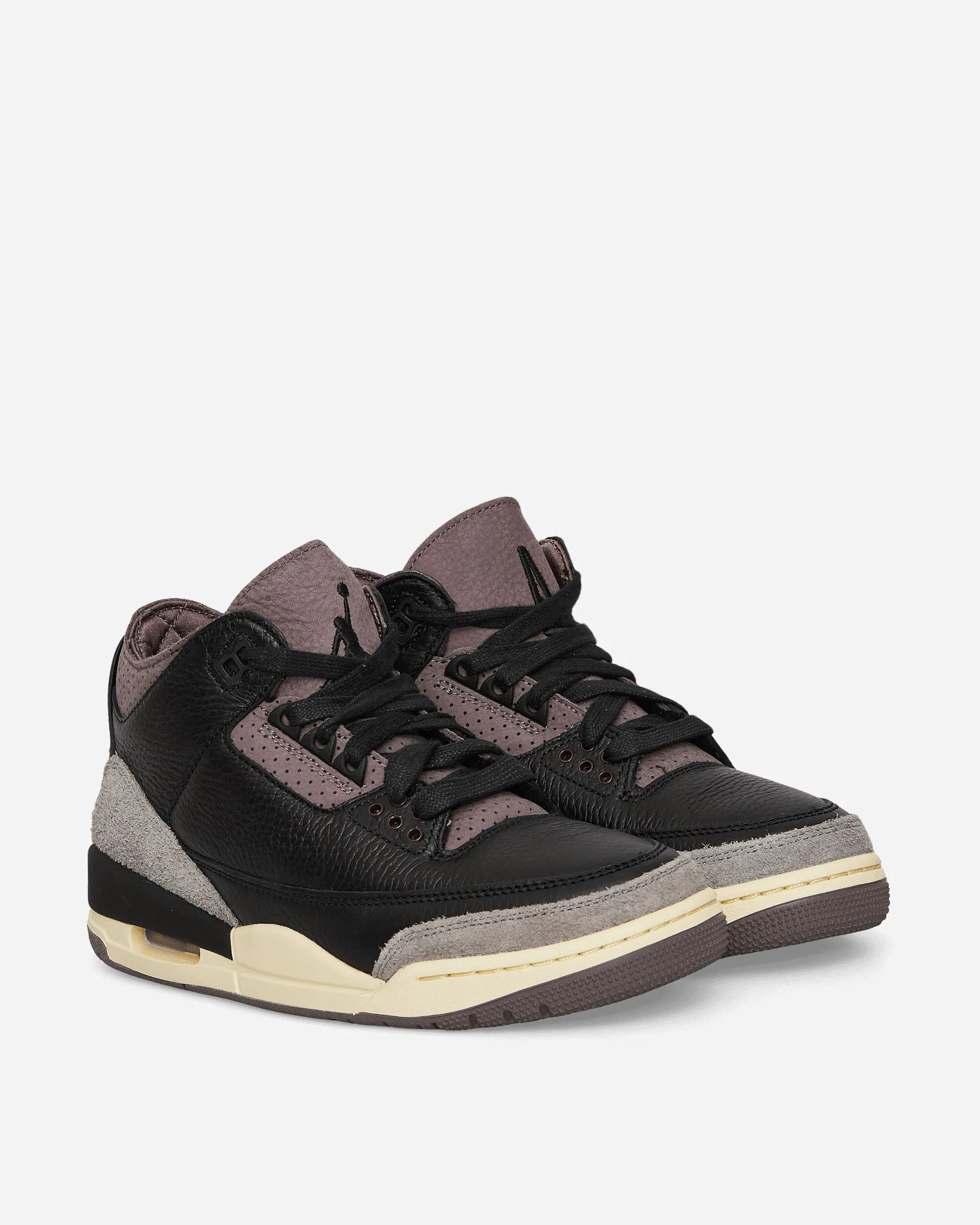 Women's A Ma Mani??re Air Jordan 3 Sneakers Black / Flat Pewter Beach Trek Smart Style