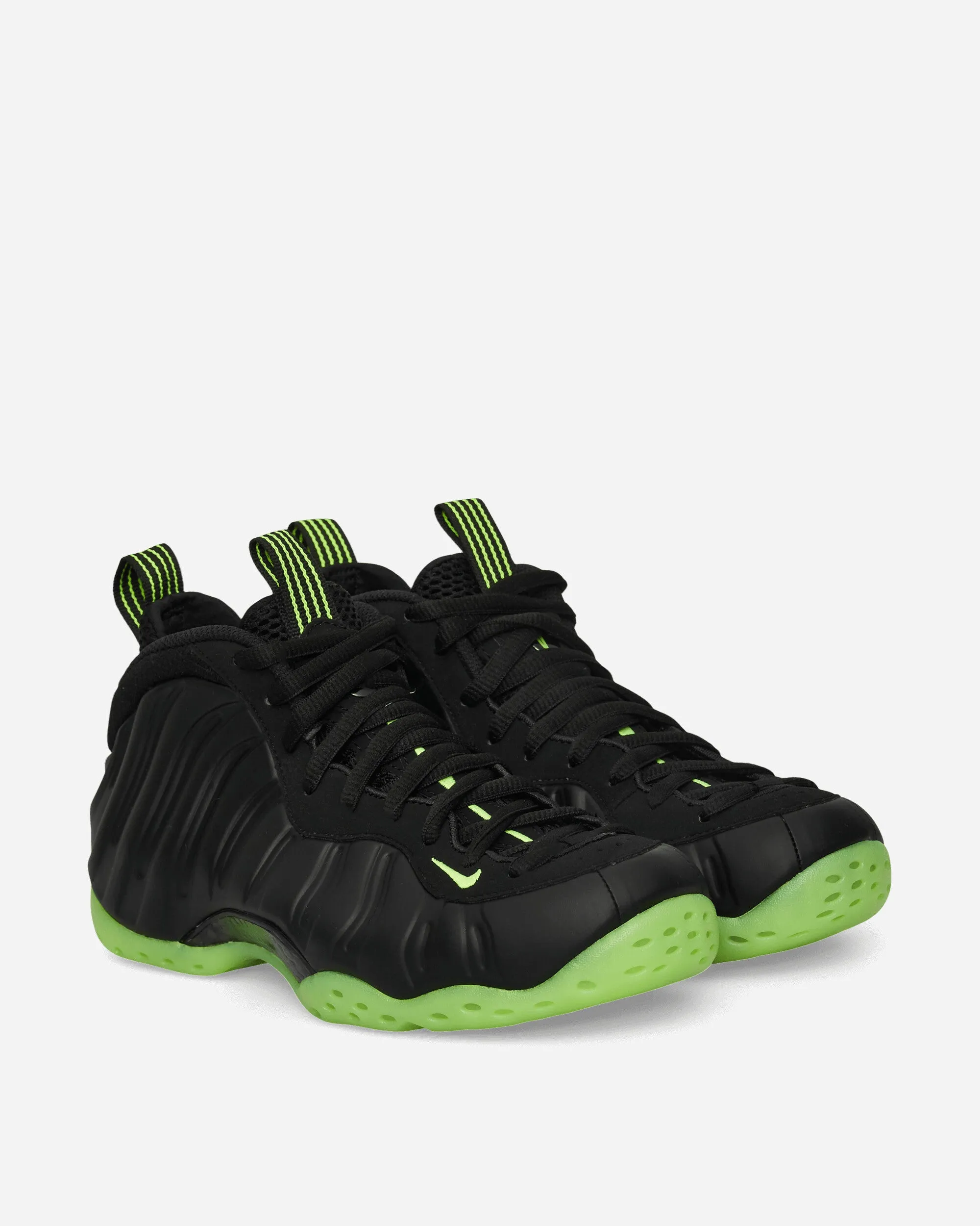 Air Foamposite One Sneakers Black / Volt Touch Soft Forest Path