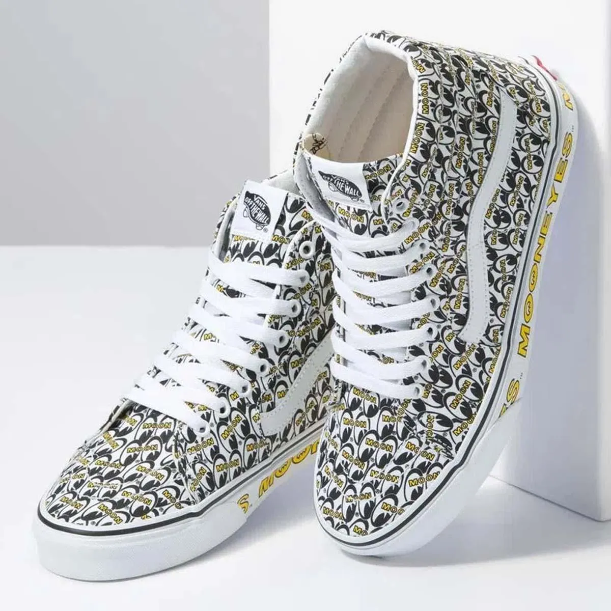   Mooneyes SK8-Hi 'White Yellow' All-around traction