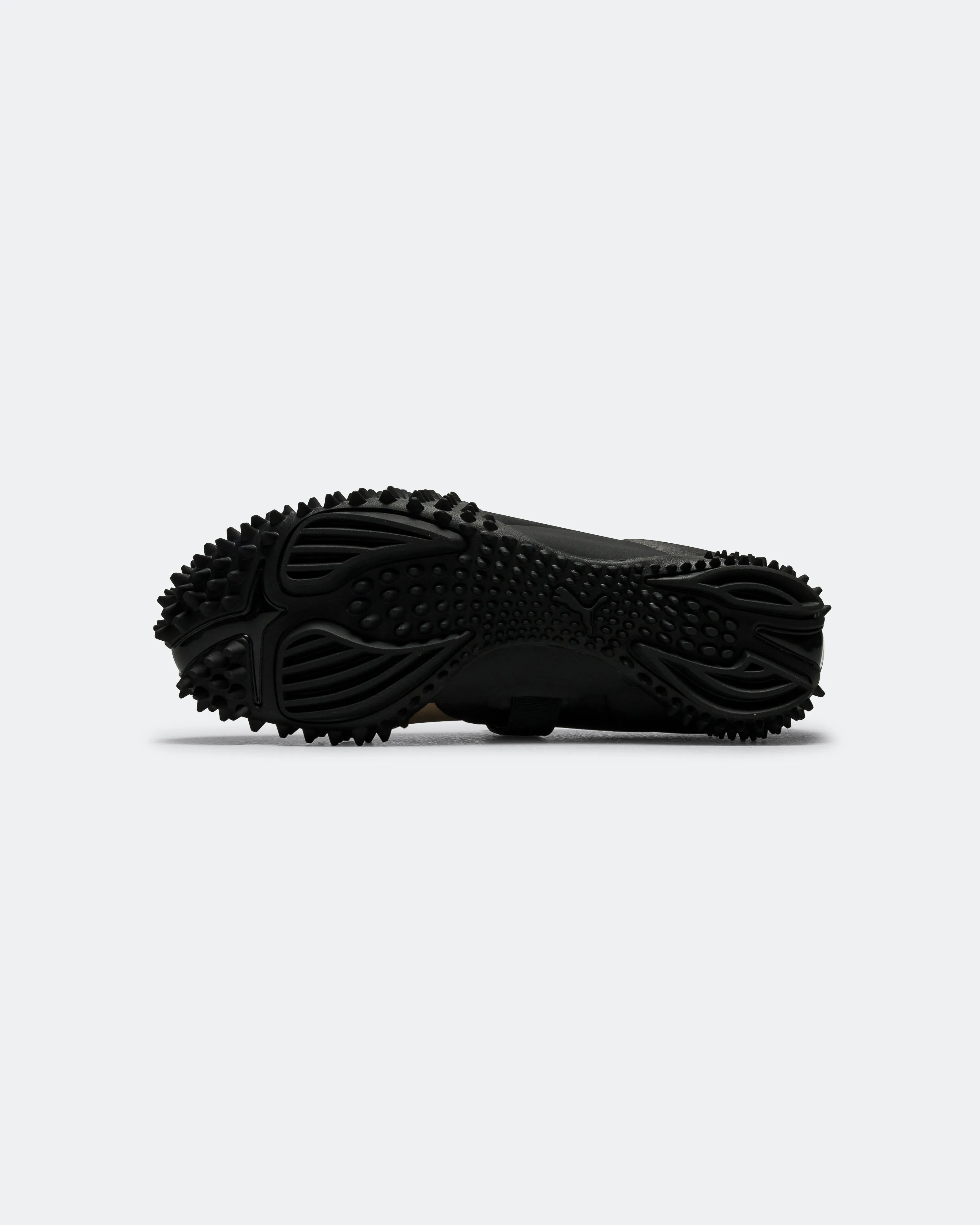 Mostro Fey Gorp - Toasted/Black Superior Cushioning Soccer Field