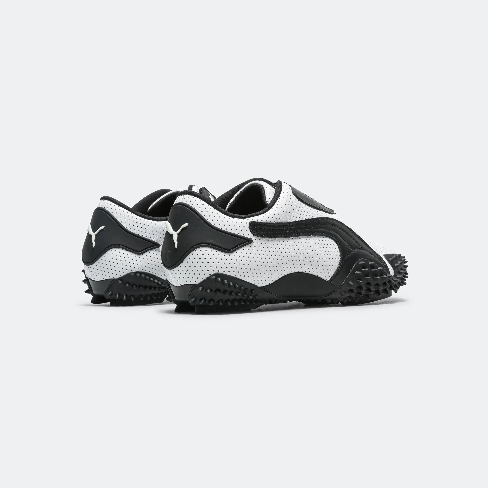Rubberized Edges Urban Pace Mostro Perf - White/Black