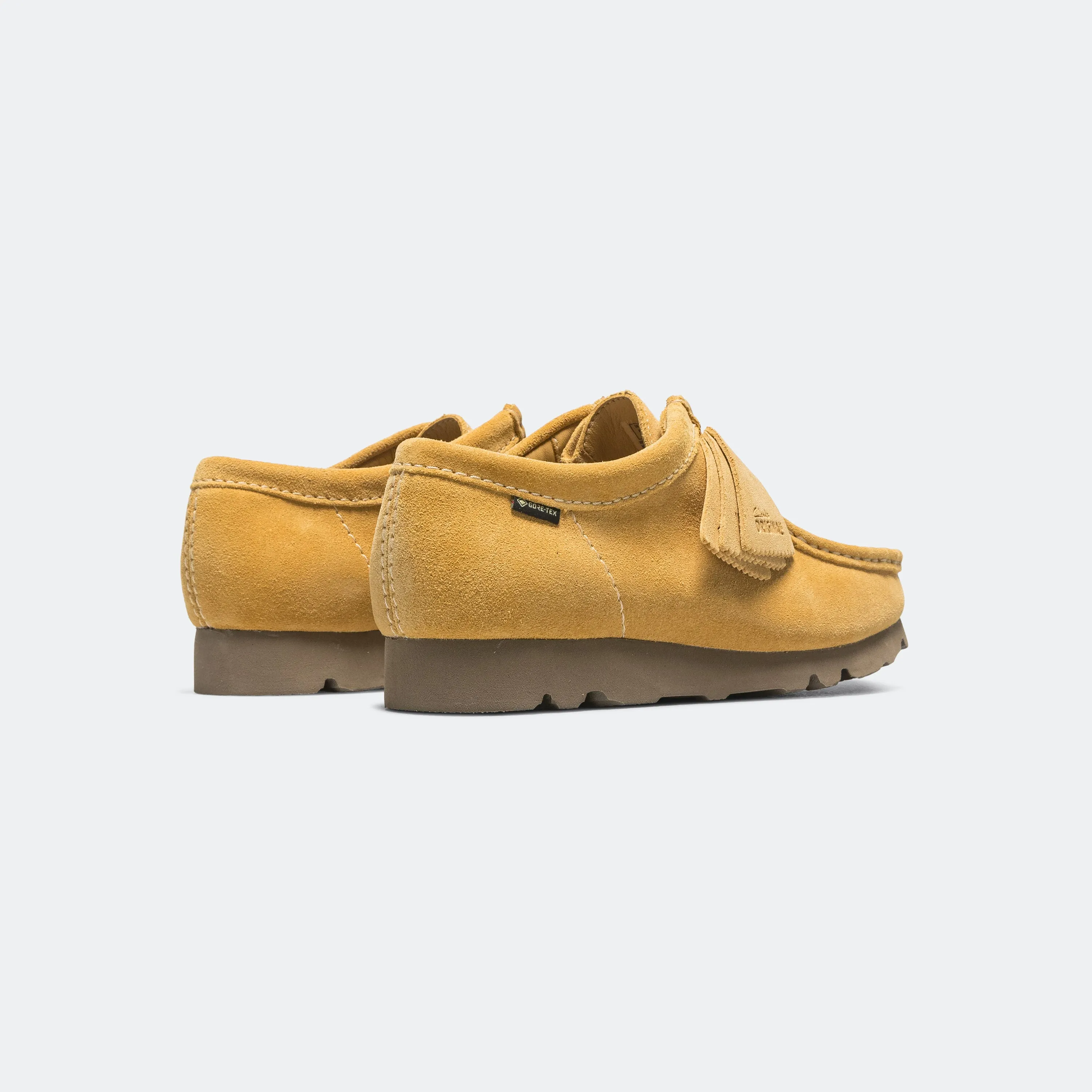 Wallabee GTX - Golden Tan Suede Casual grip