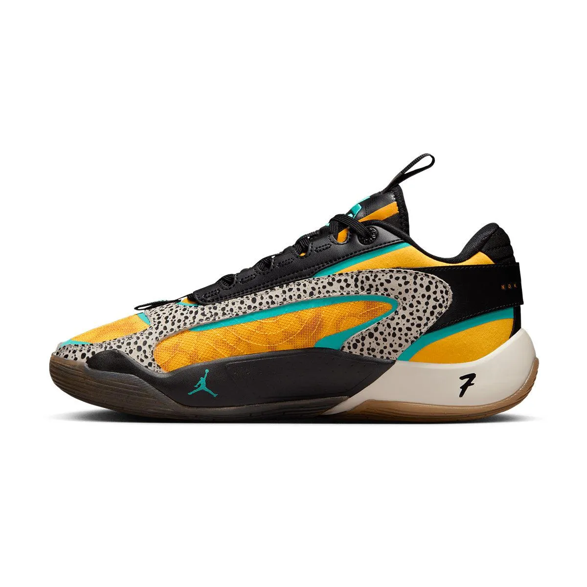 Luka 2 PF 'The Pitch' Lace Up System