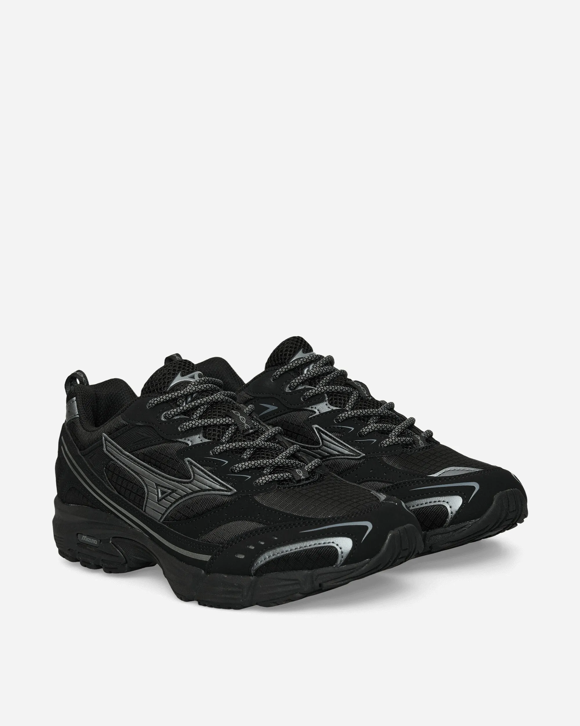 MXR Tech Sneakers Black / Metallic Gray Work Day Fit