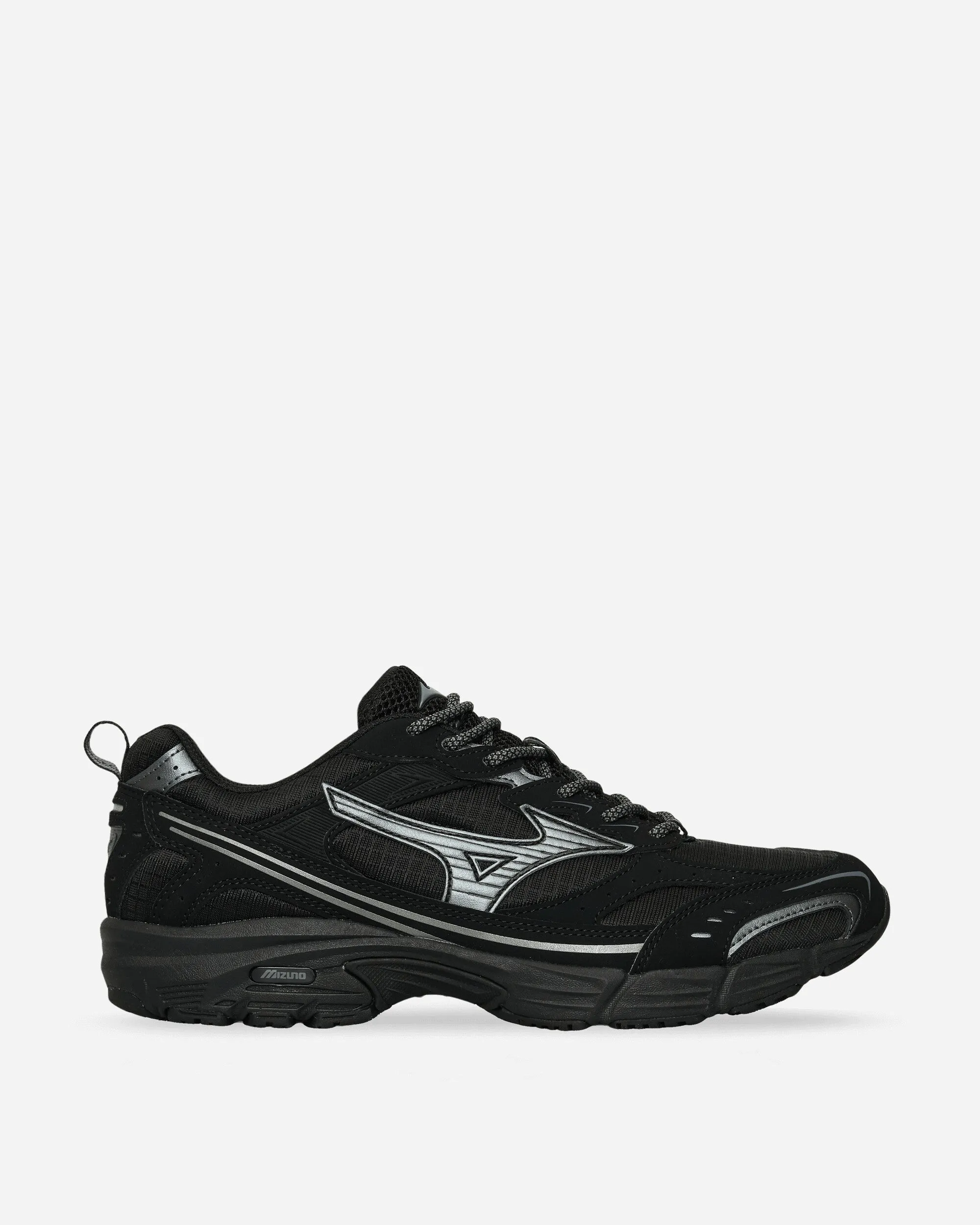 MXR Tech Sneakers Black / Metallic Gray Style Tour