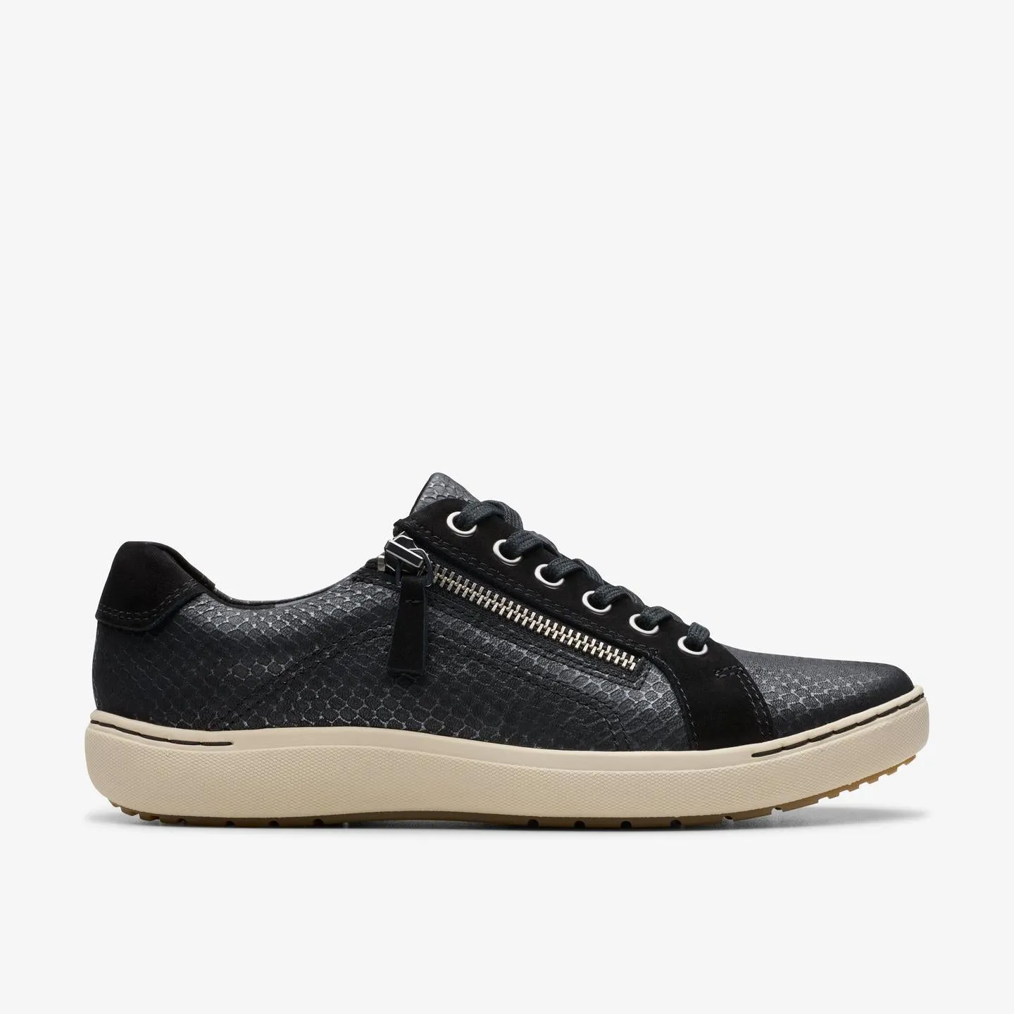 Weekend Casual Nalle Lace