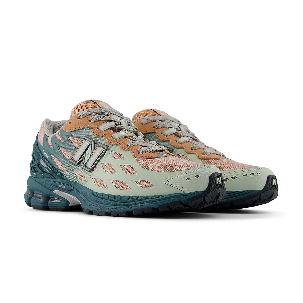 Run Friendly 1906W 'New Spruce Light Sparrow'
