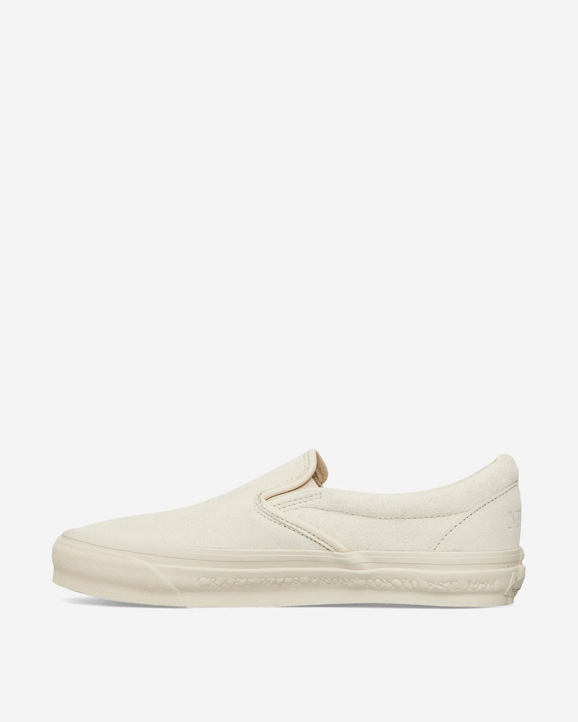 Neighborhood Slip-On 98 Sneakers Natural synthetic leather Slim Shape