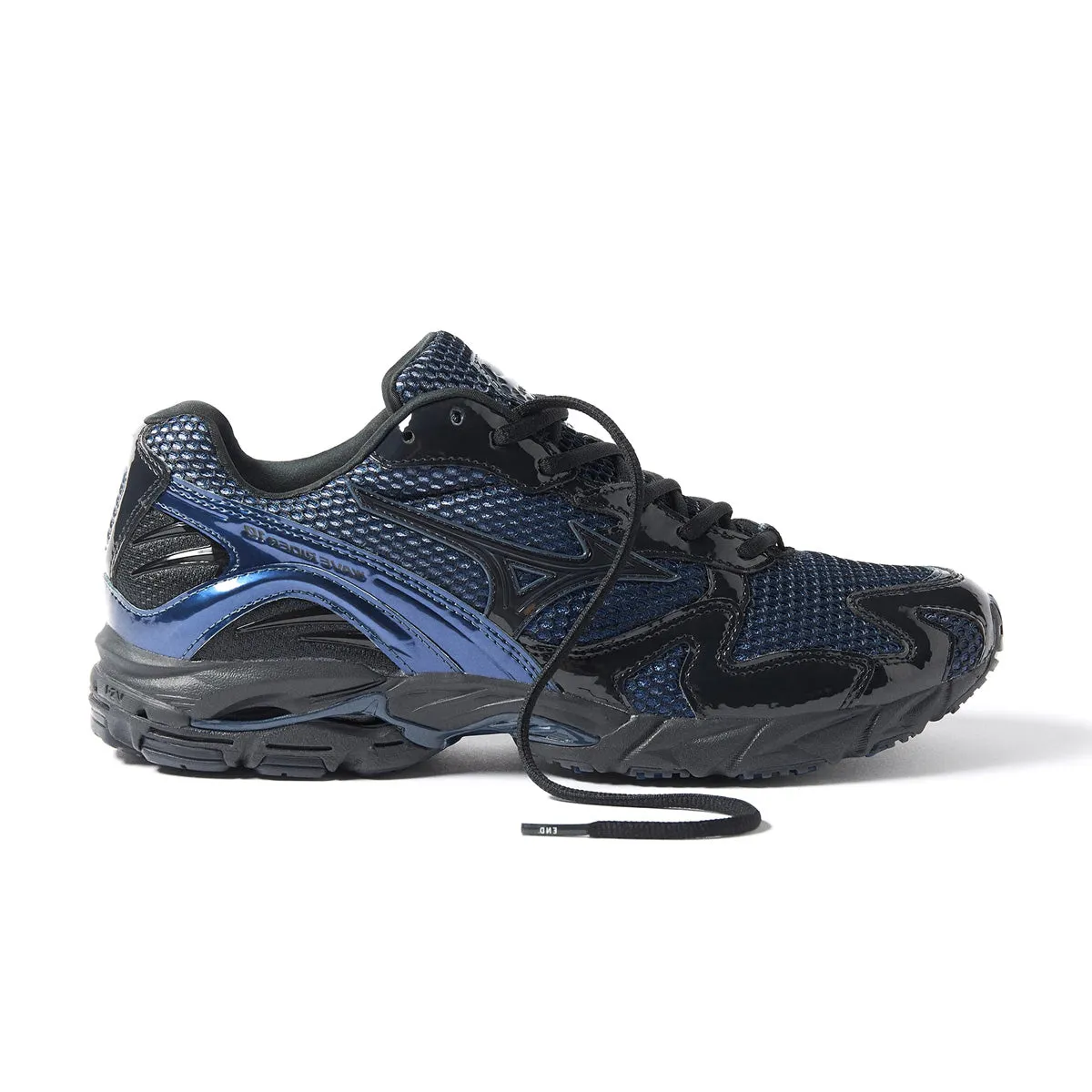 Slip Resistant Surface athletic style   End Wave Rider 10 'North Sea'