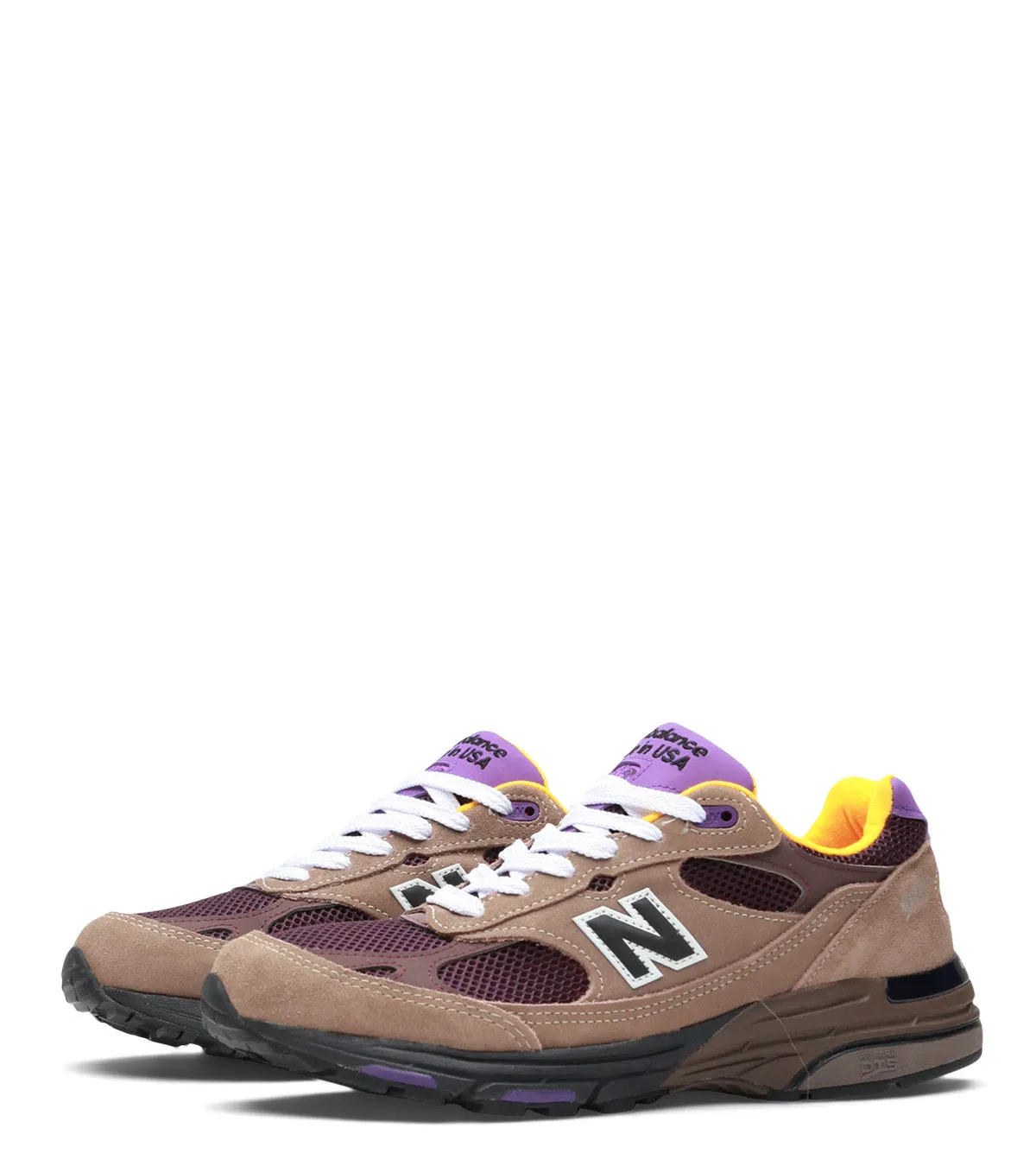 New Balance Made In USA 993 Brown suitable for amateurs athletes' performance