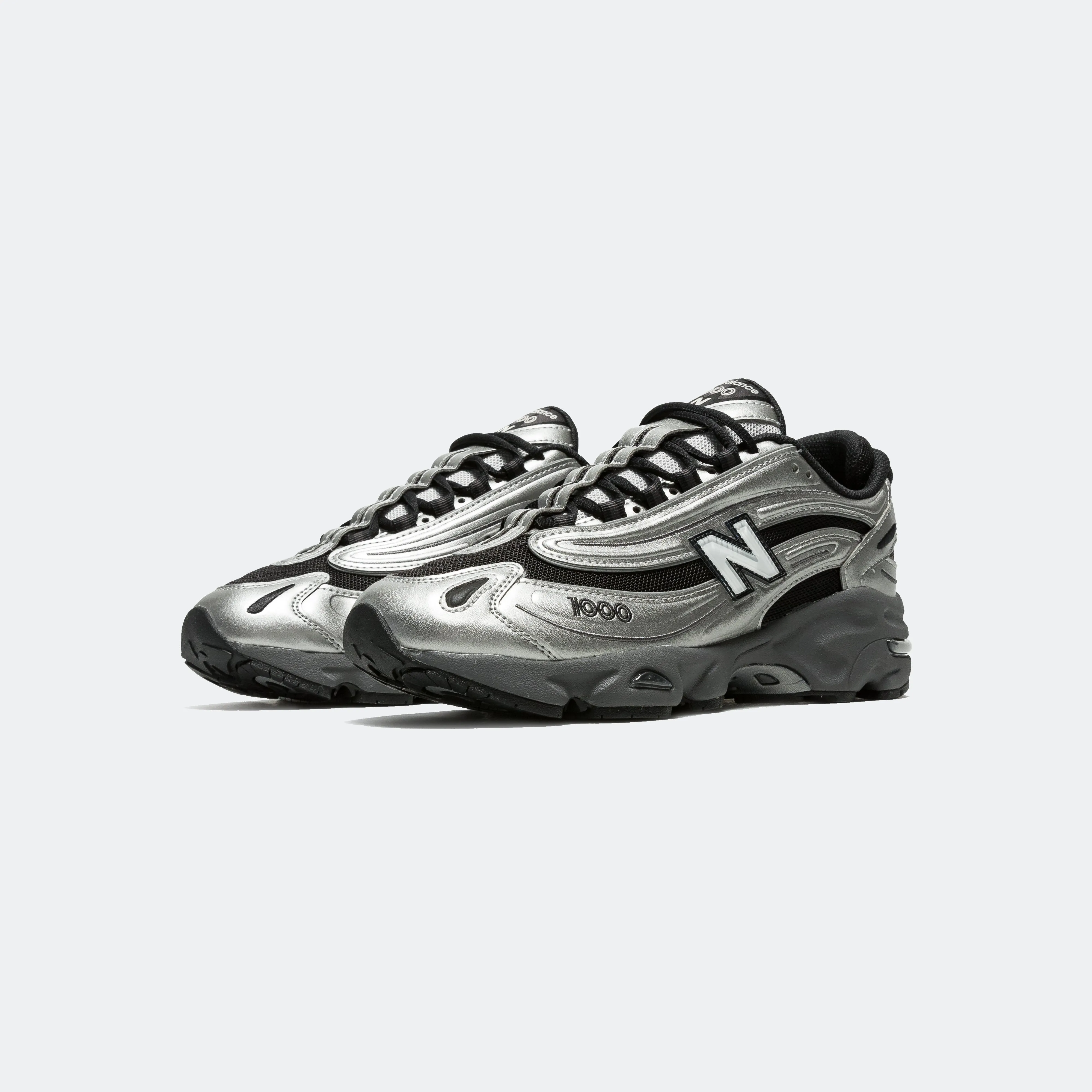 M1000EGR Midfoot Lock System Slip-resistant durability