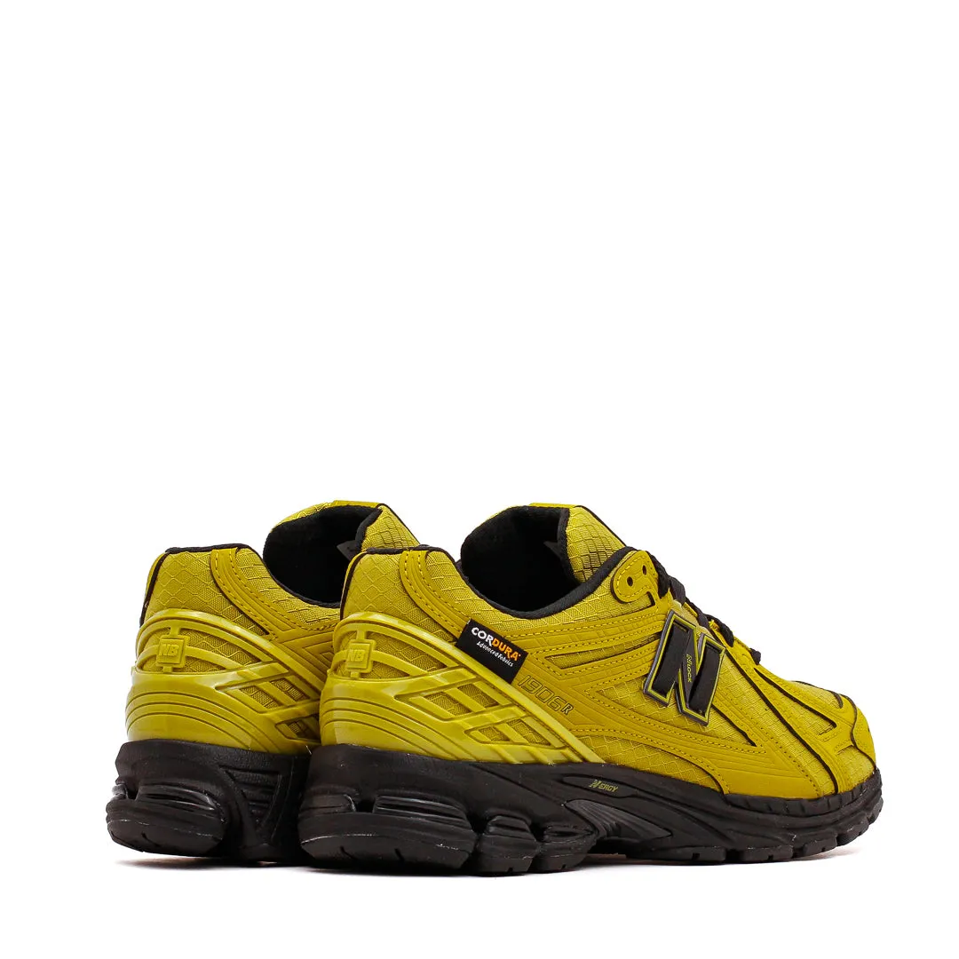 running with a slip - on design New Balance Men 1906R Marshland M1906RWD