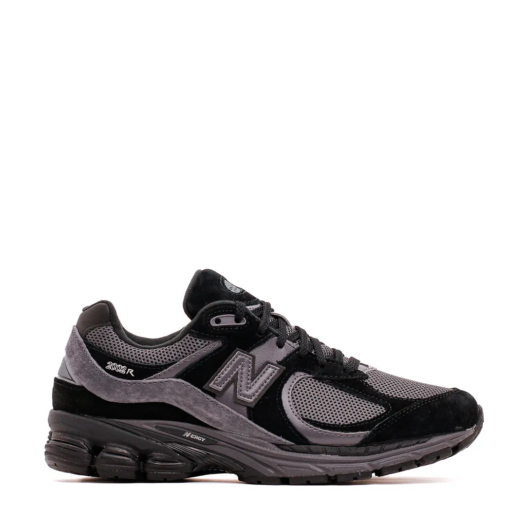 New Balance Men 2002R Magnet Core M2002RBL Responsive cushioning Under Armour Charged Assert