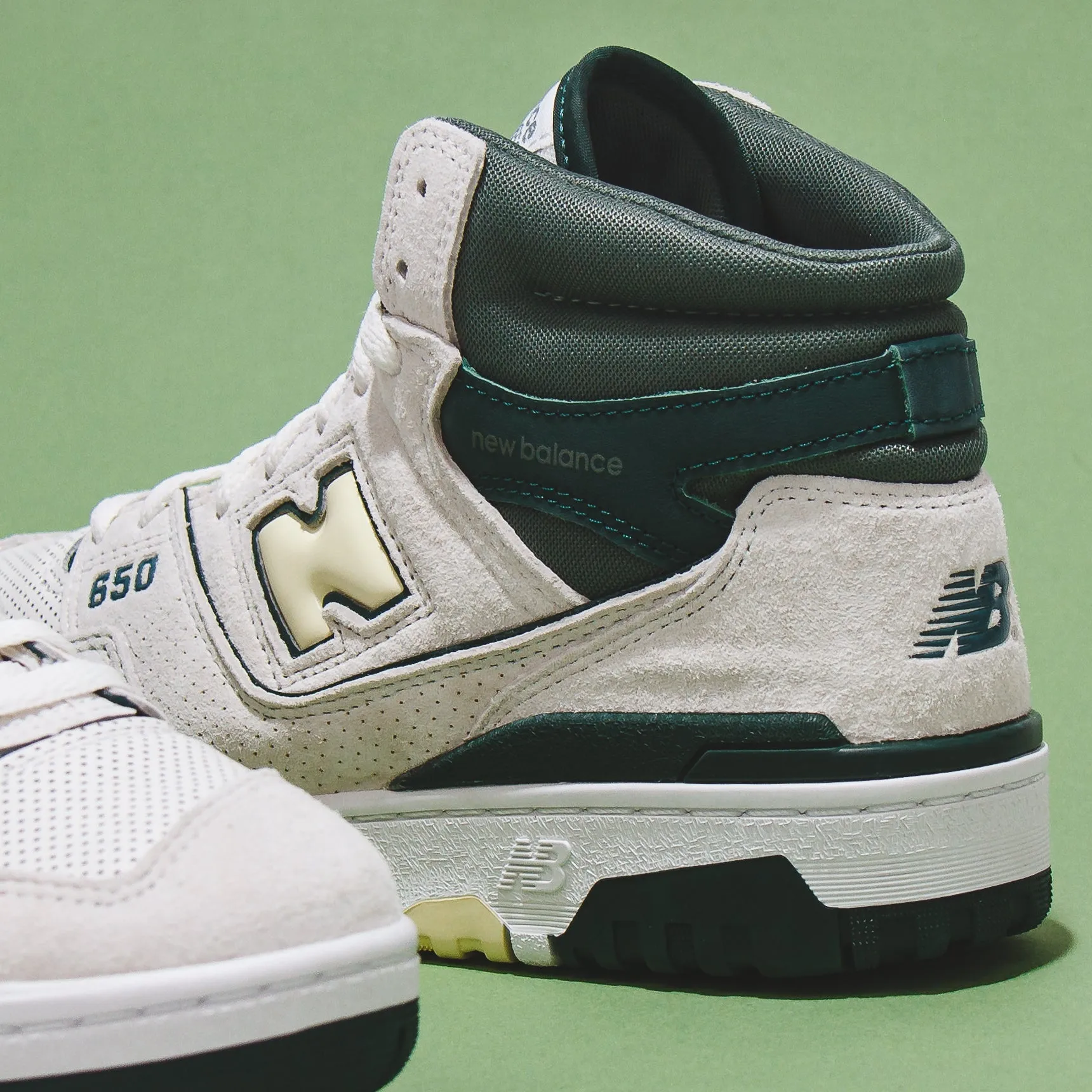 New Balance Men 650R Sea Salt BB650RVG Foot alignment