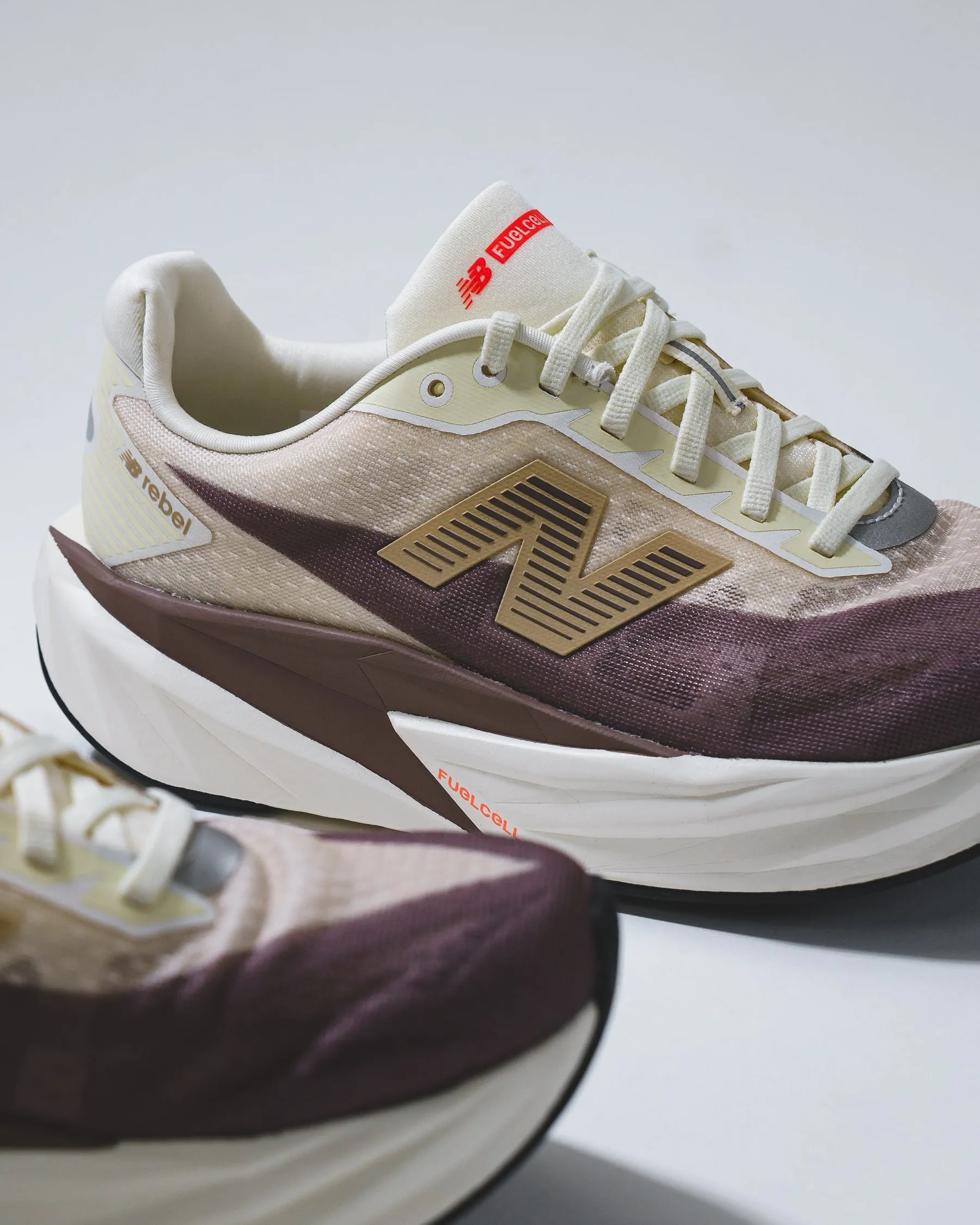 New Balance Men FuelCell Rebel v5 Angora Earth Shadow MFCXLY5 Cushioned Step