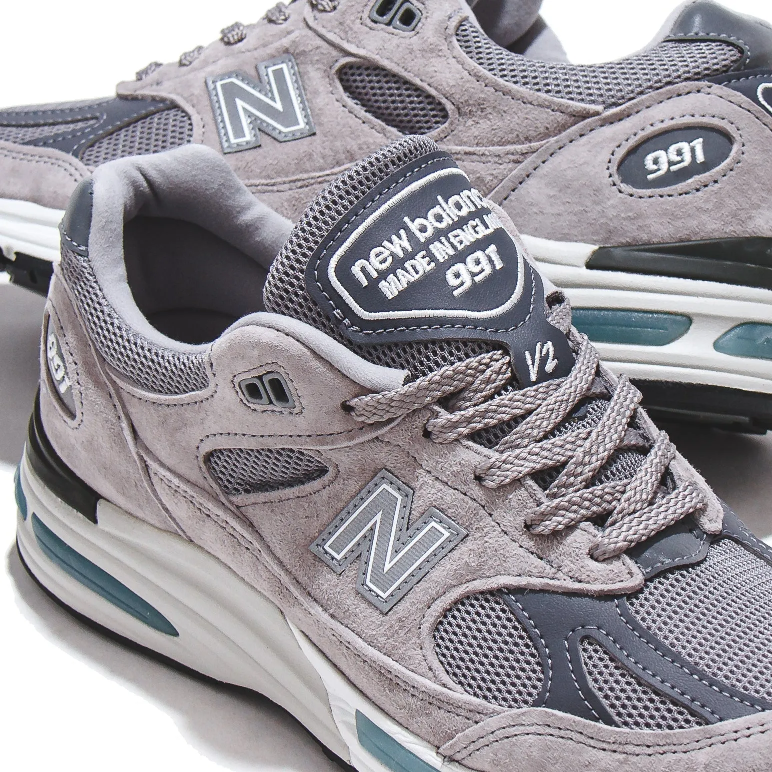 New Balance Unisex 991v2 Rock Ridge Made In UK U991GL2 smooth ride shoe experience