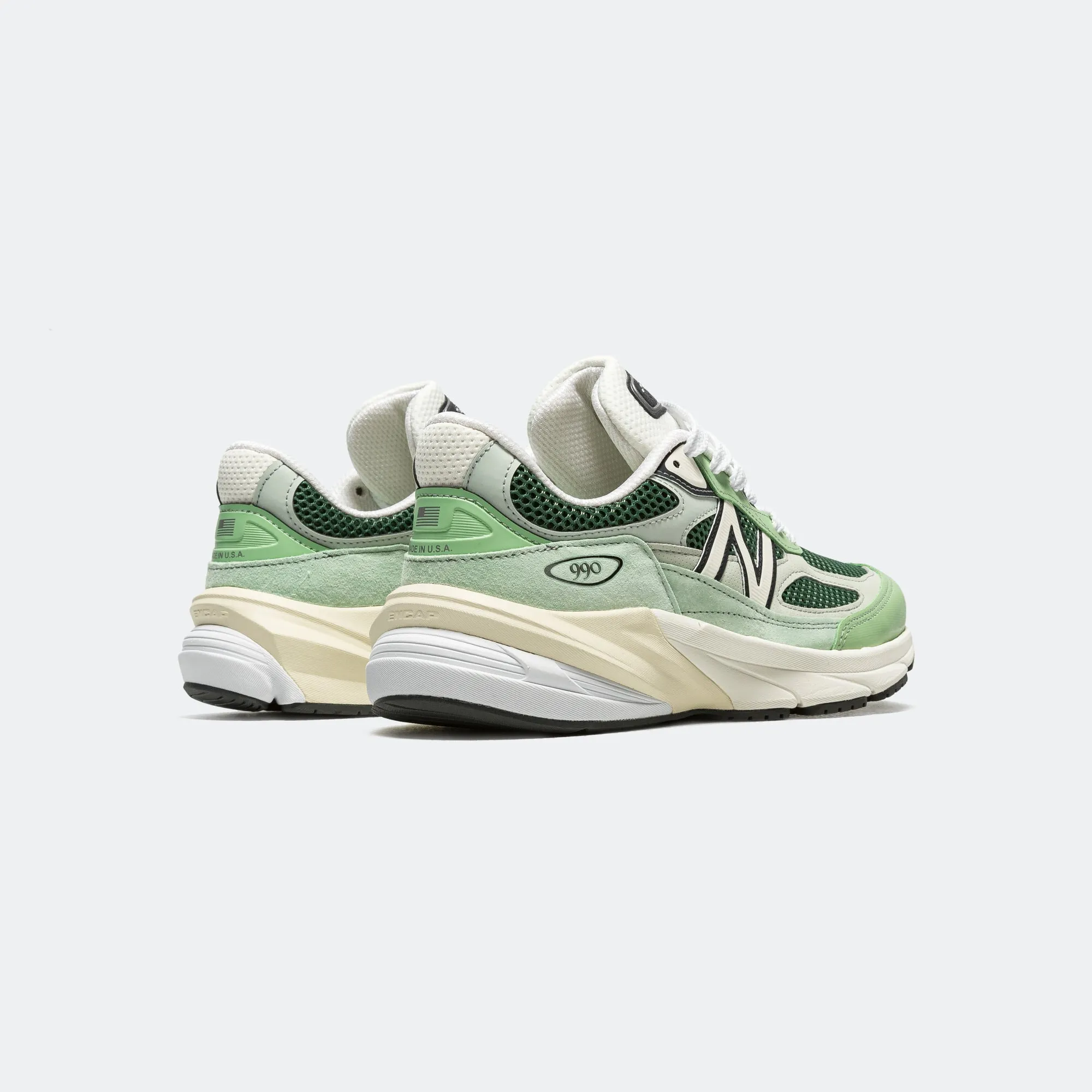 U990AB6 Neutral Stride Padded