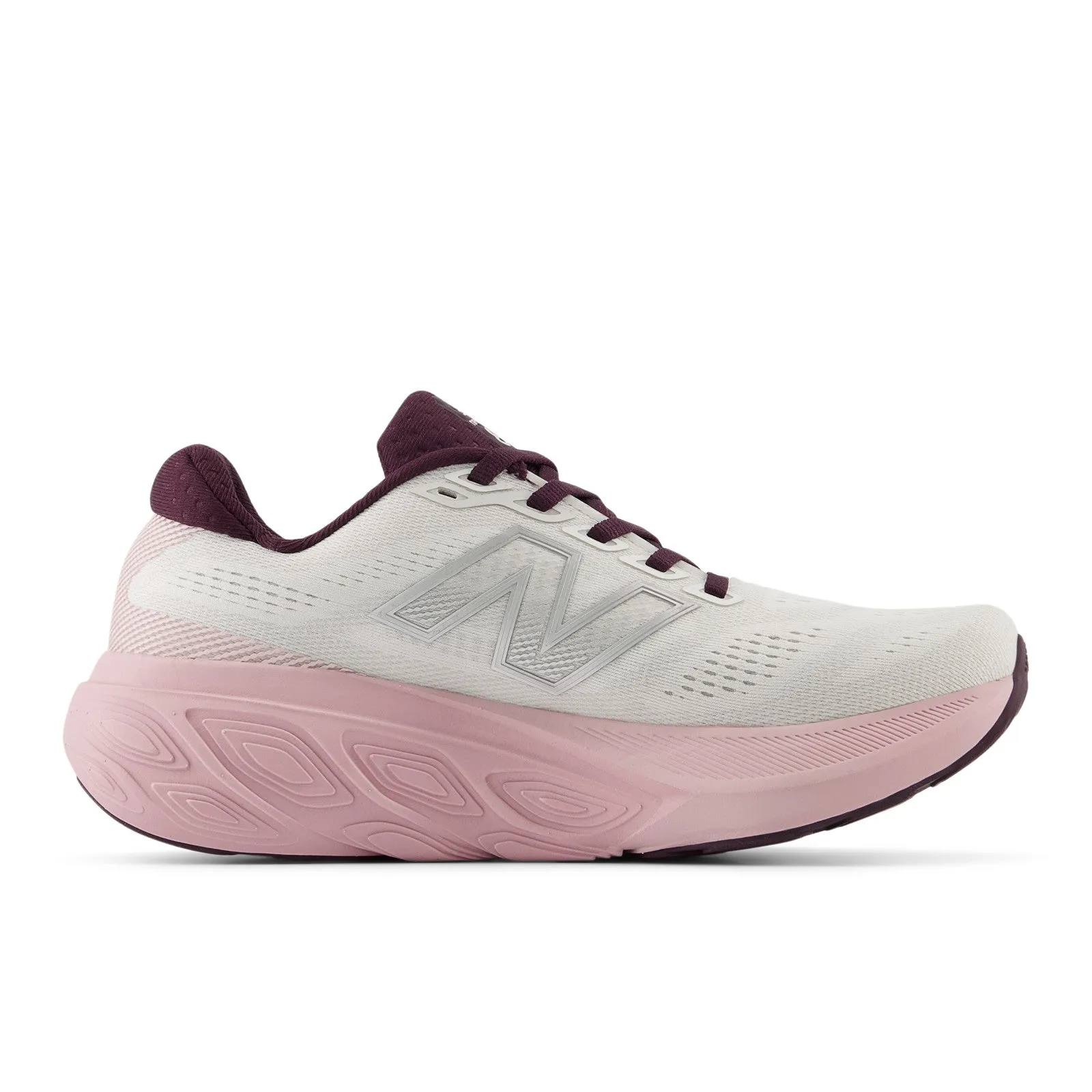 NEW BALANCE W880A15 shock - absorbing midsole shoes running in a park trail
