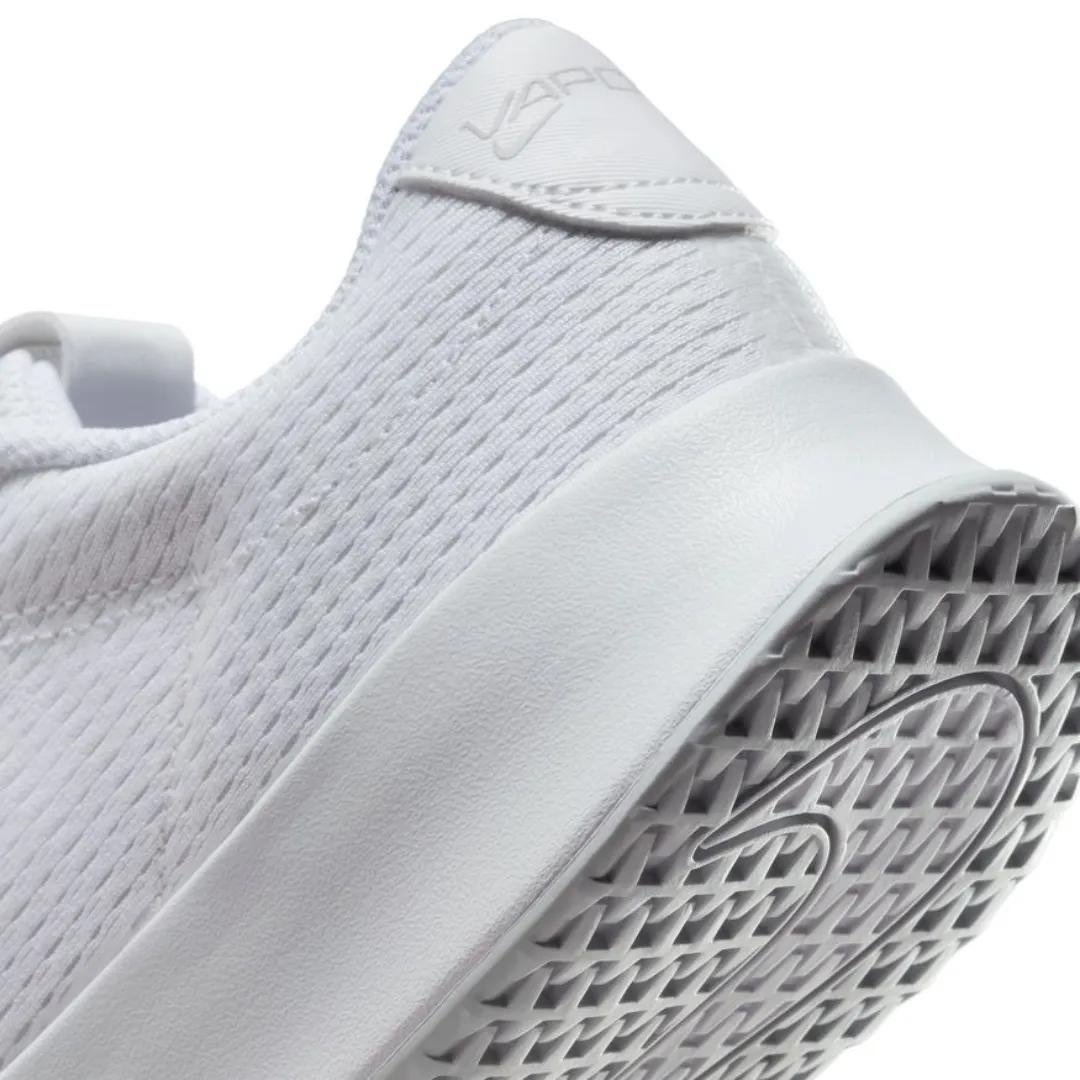 Nike Vapor Lite 2 HC Women Hard-Court Tennis Shoes - White/Metallic Silver-Pure Plantinum Seamless Fit