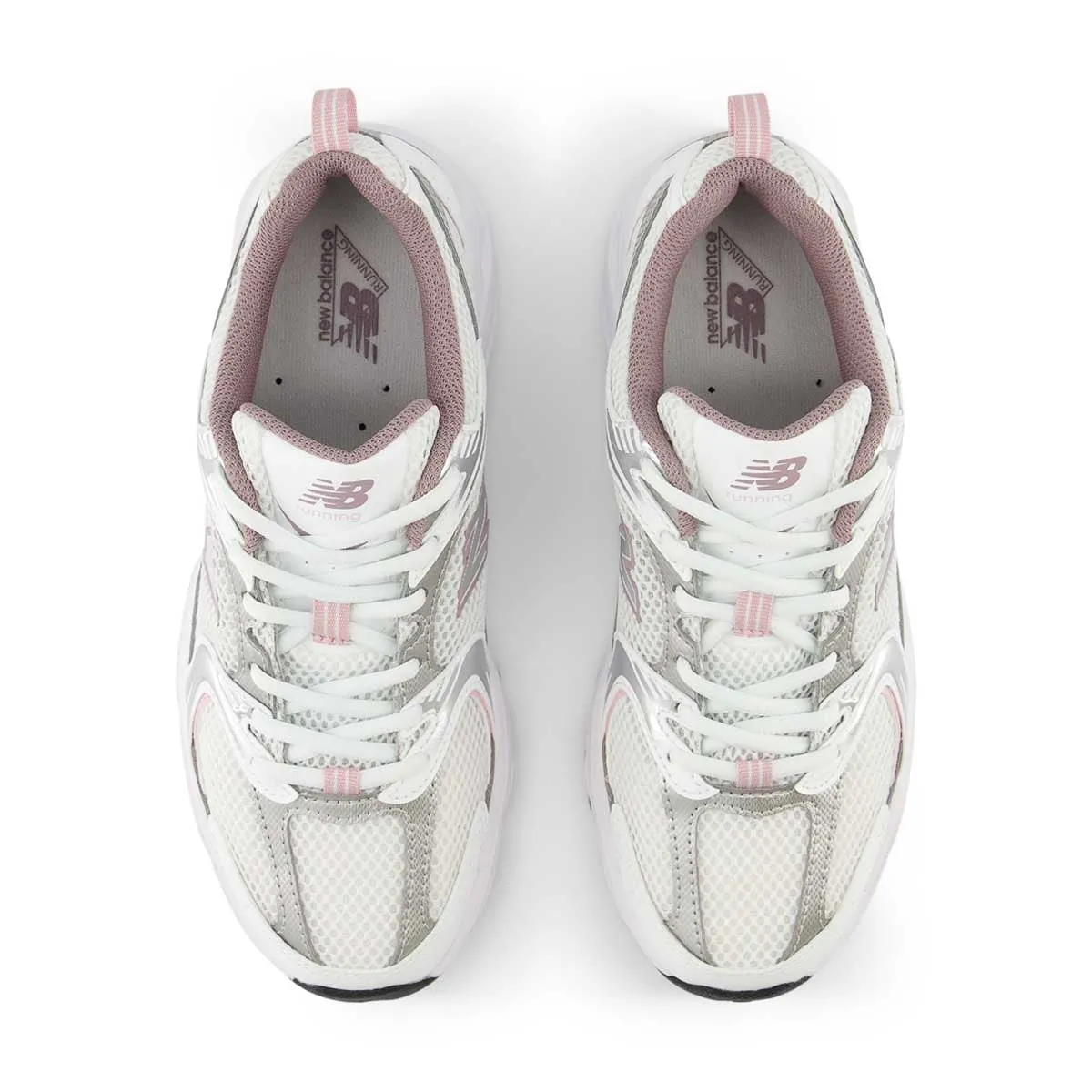 WideFit 530 'White Silver Metallic Wine'