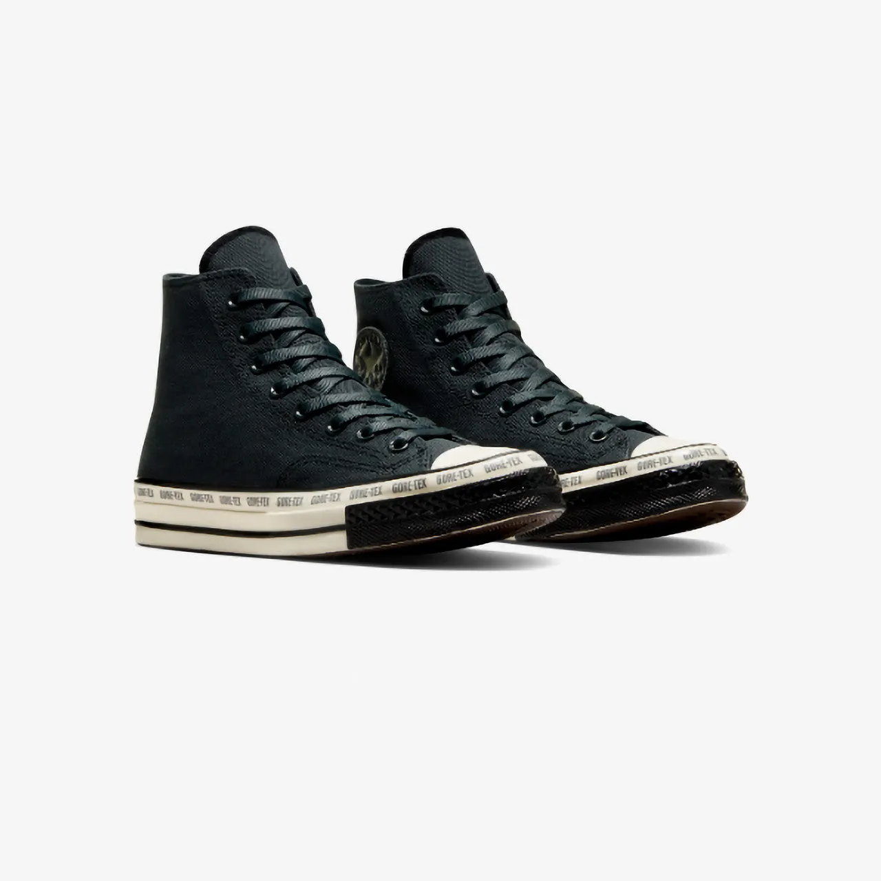 Chuck 70 Gore-Tex Waterproof Articulated Grooves