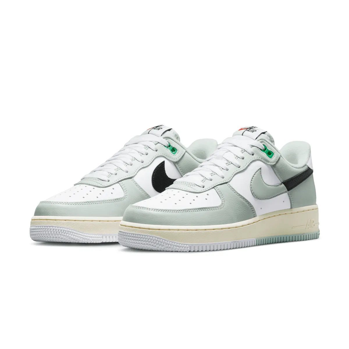Air Force 1 '07 LV8 'Split' Tailored grip