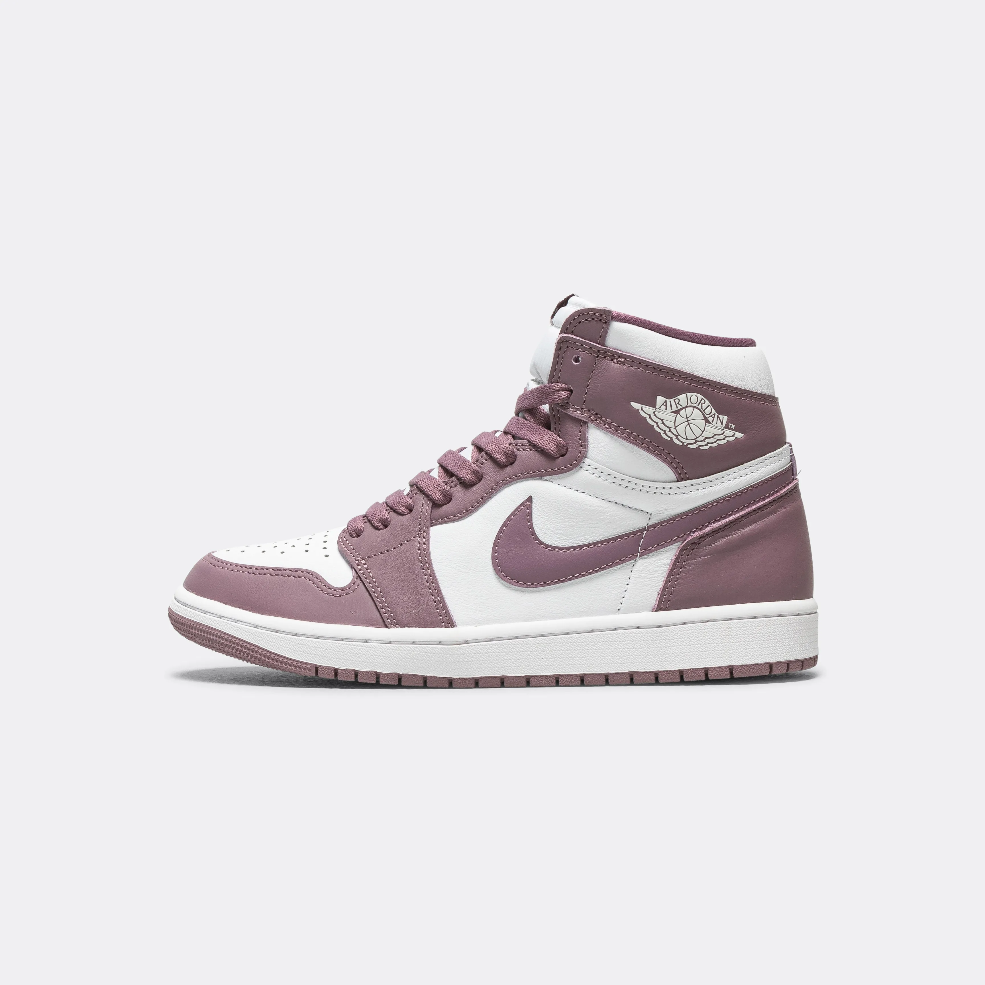Air Jordan 1 Retro High OG - White/Sky J Mauve Style Play