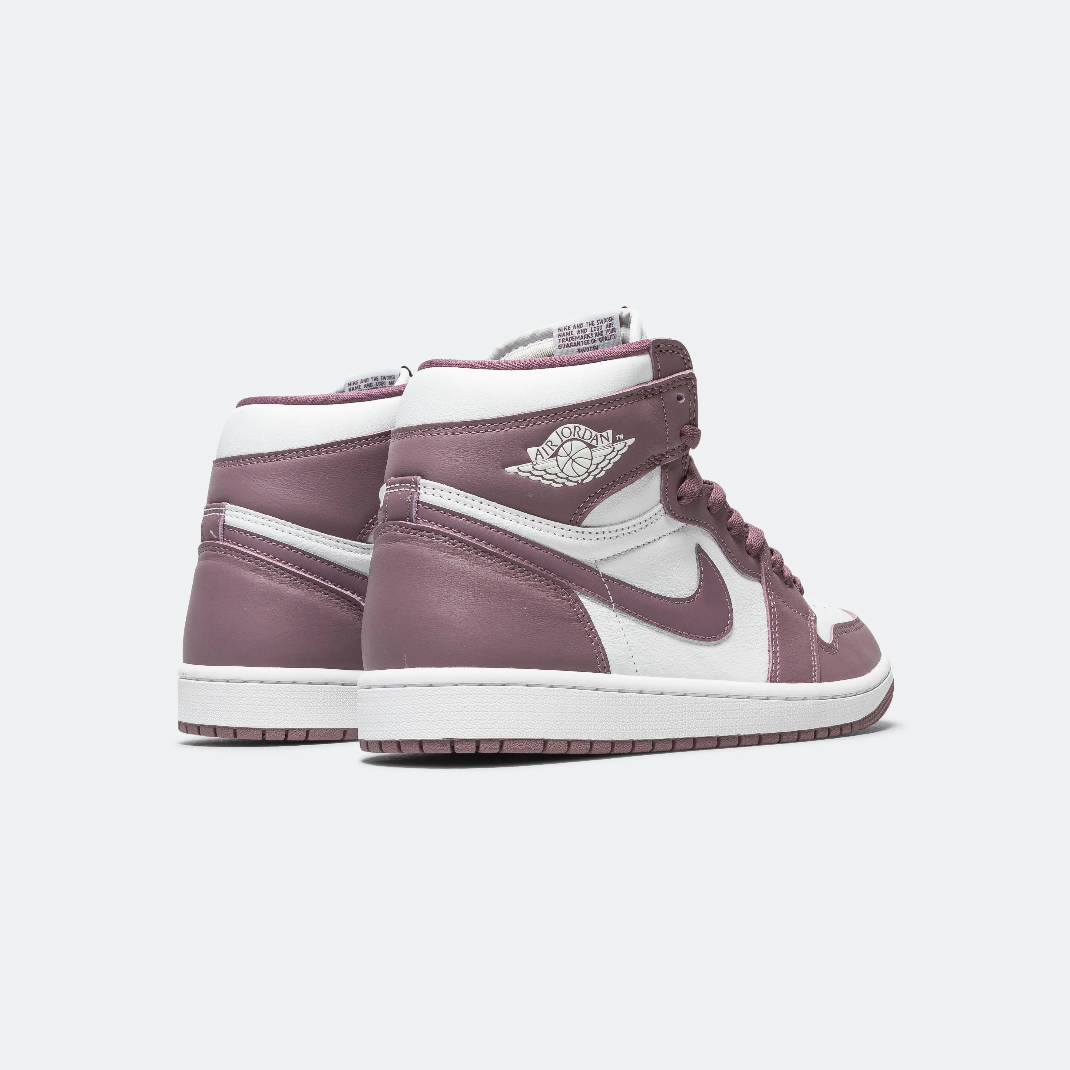 Air Jordan 1 Retro High OG - White/Sky J Mauve Padded flexibility Comfort Cushion