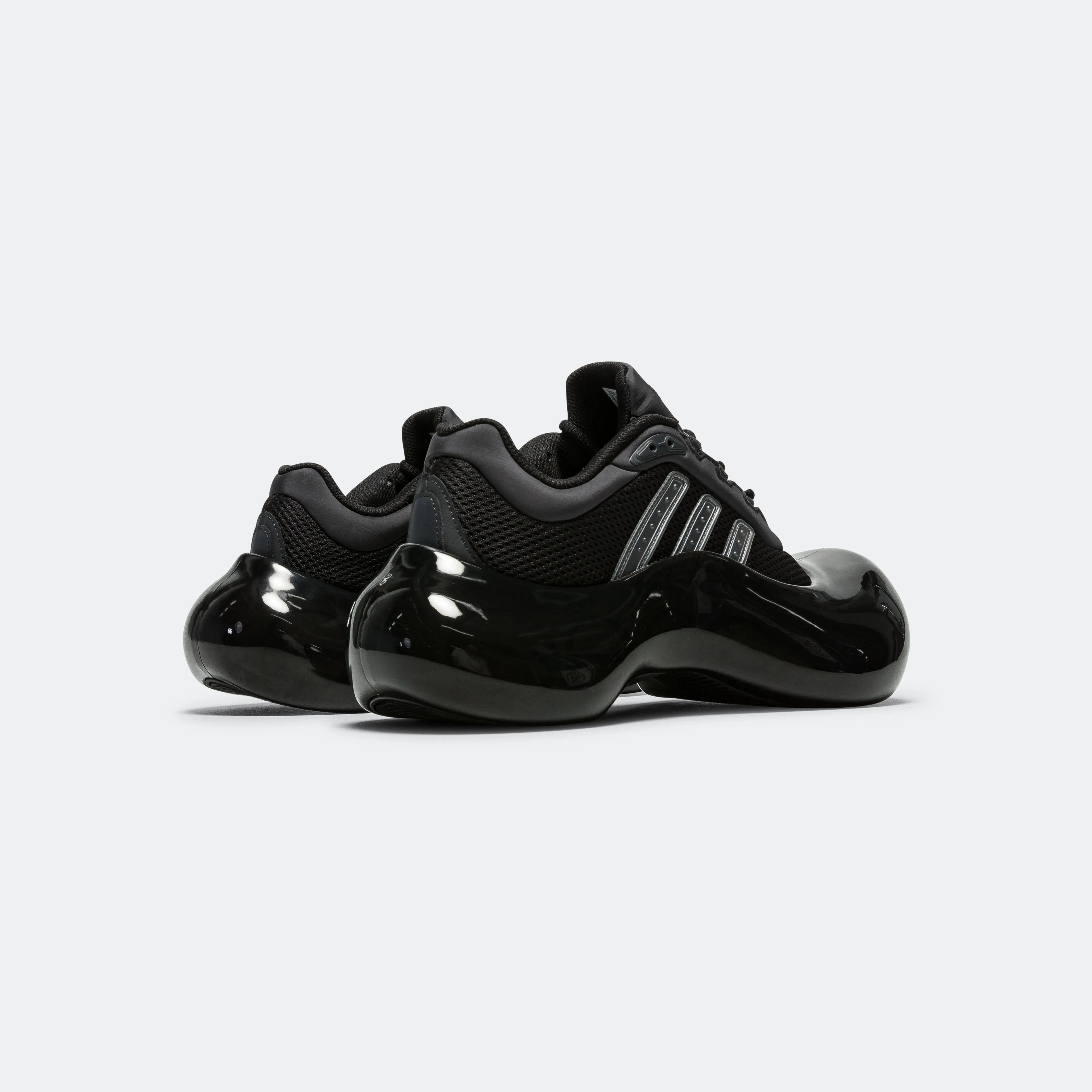 Seamless Upper Engineering Moonrubber x avavav - Core Black/Utility Black