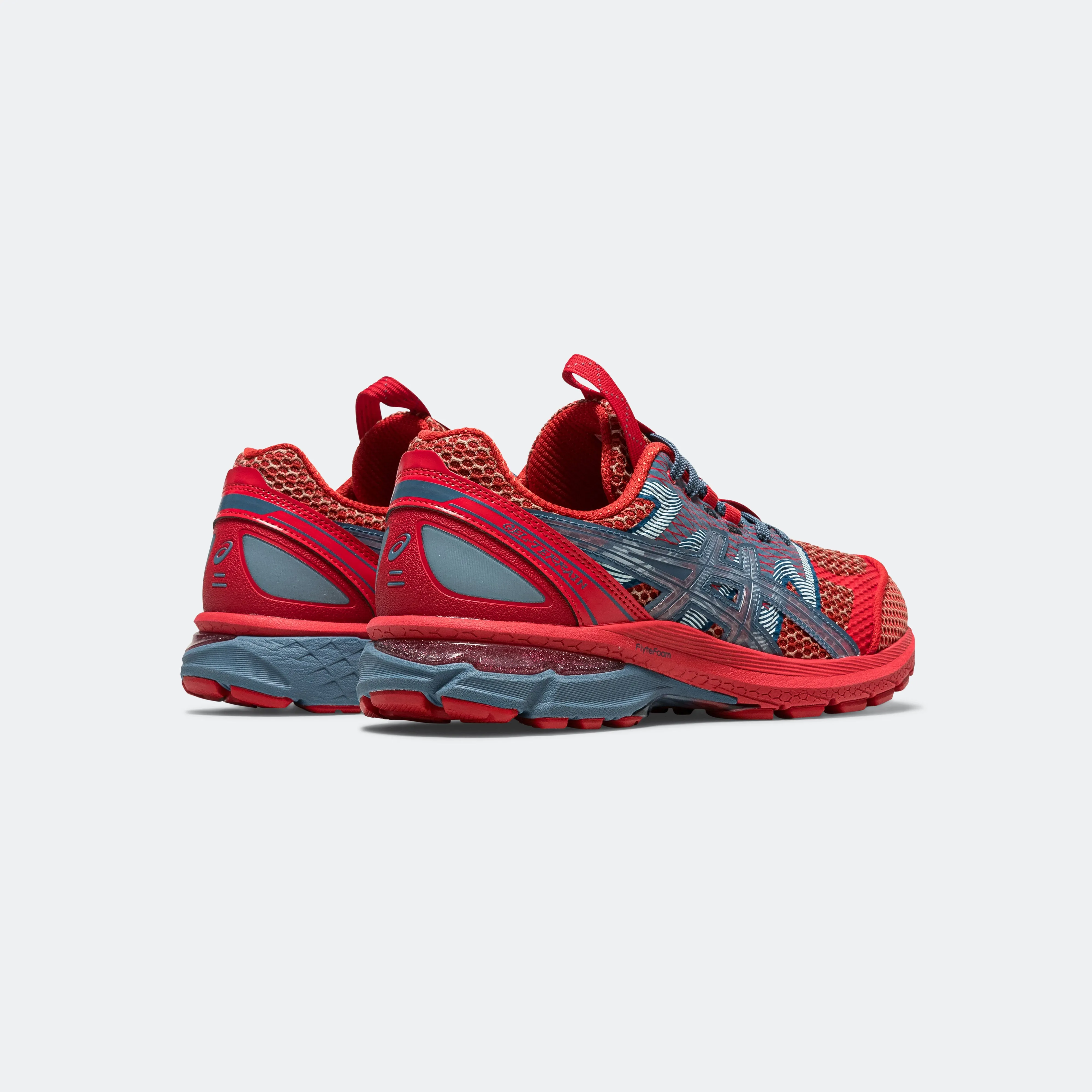 Tailored Comfort US4-S GEL-TERRAIN - Classic Red/Wood Crepe