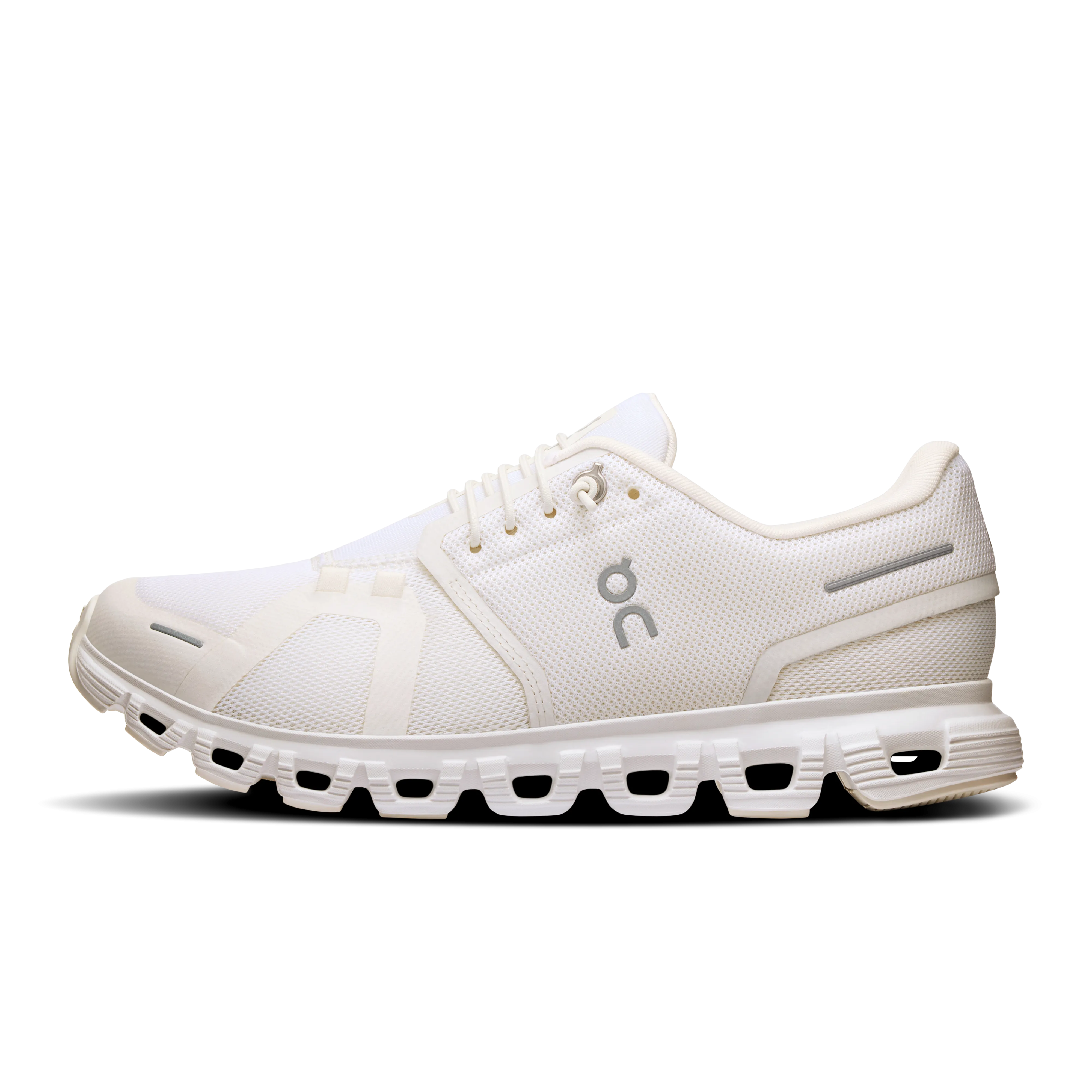 narrow - fit precision ON CLOUD 6 WOMEN'S