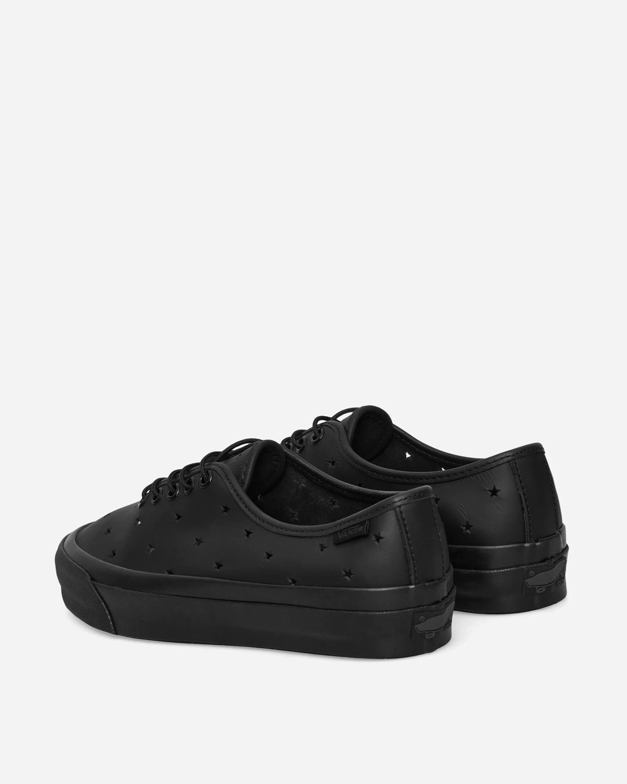 CasualStyle One Piece Authentic Vibram Sneakers Black