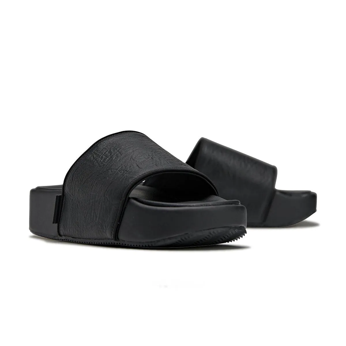 Leather Slides 'Black' Ventilated Sides ScratchResistantSurface