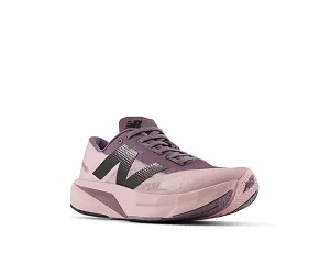 uneven - surface running gear Women`s FuelCell Rebel v4