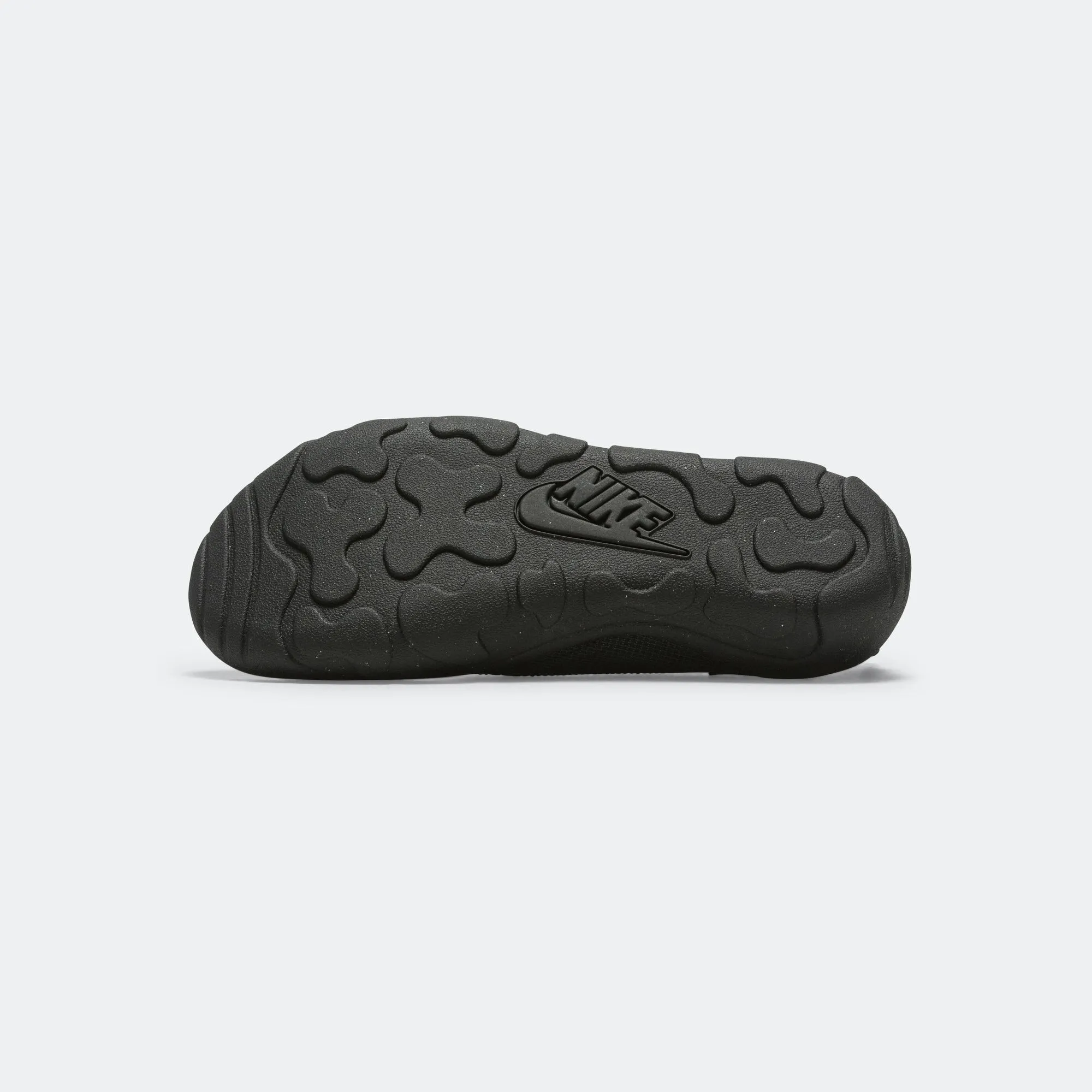 Aqua Turf - Black/Off Noir High Energy Return Modern Mood