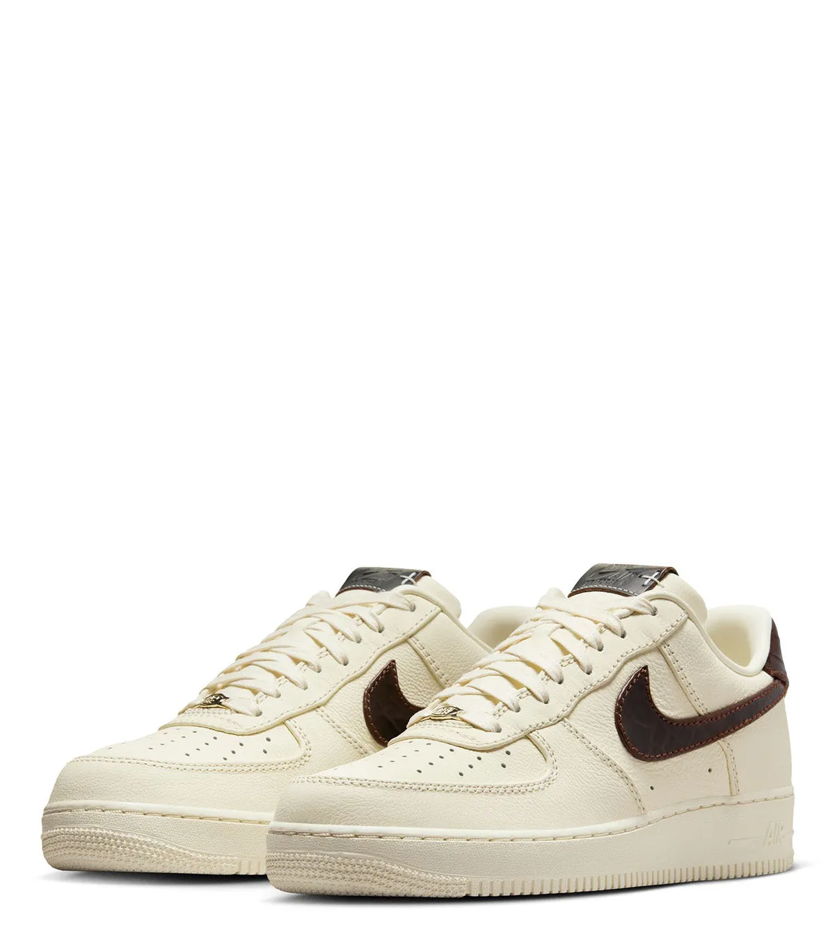 Nike Air Force 1 '07 Soft Pearl Work Shoes Vibrant sole
