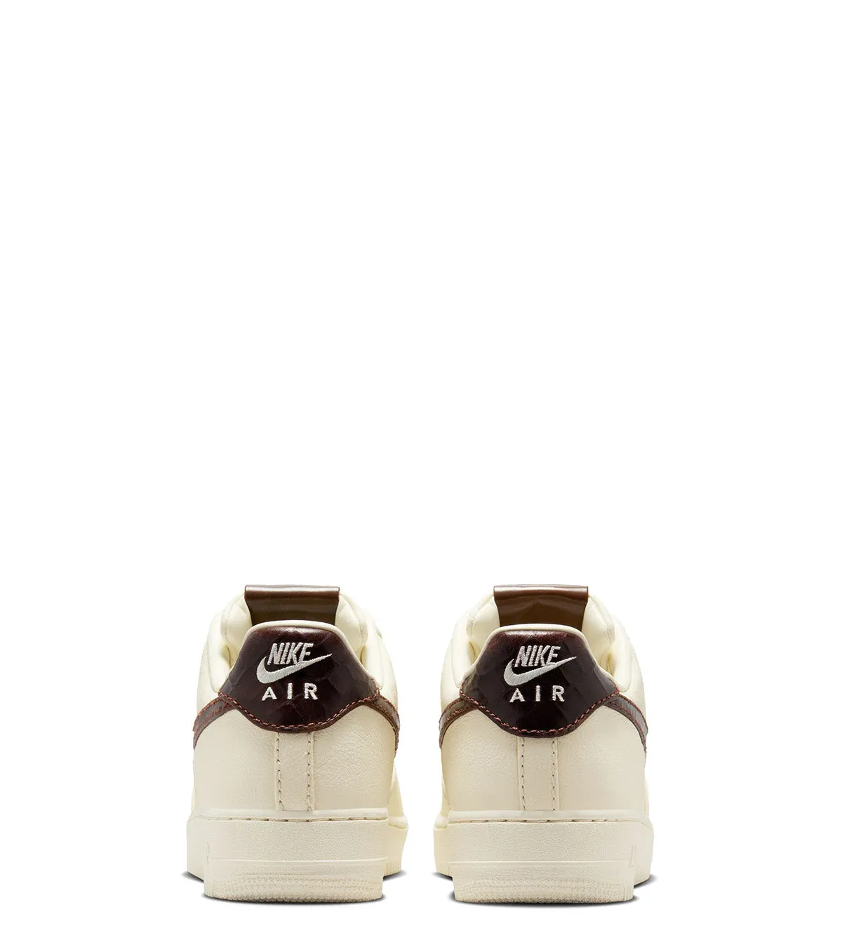 Formal Look sueded fabric Nike Air Force 1 '07 Soft Pearl