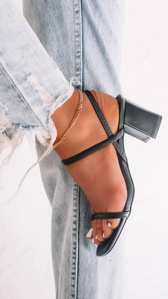 Graceful Stance Perfect Form Balton Mule Heels - Black