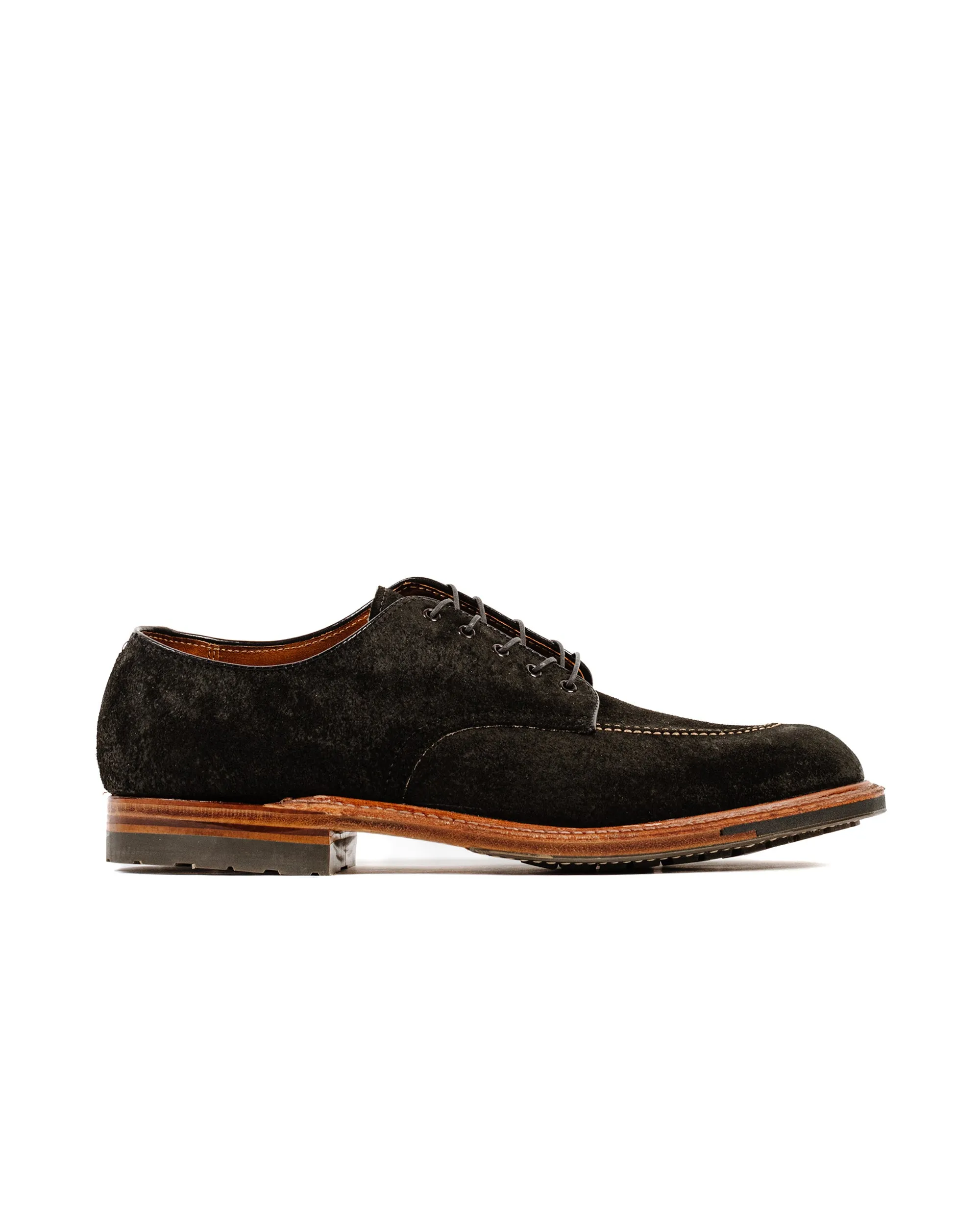 Alden Indy Shoe Reverse Earth Chamois with Commando Sole G1602C Porous Structure
