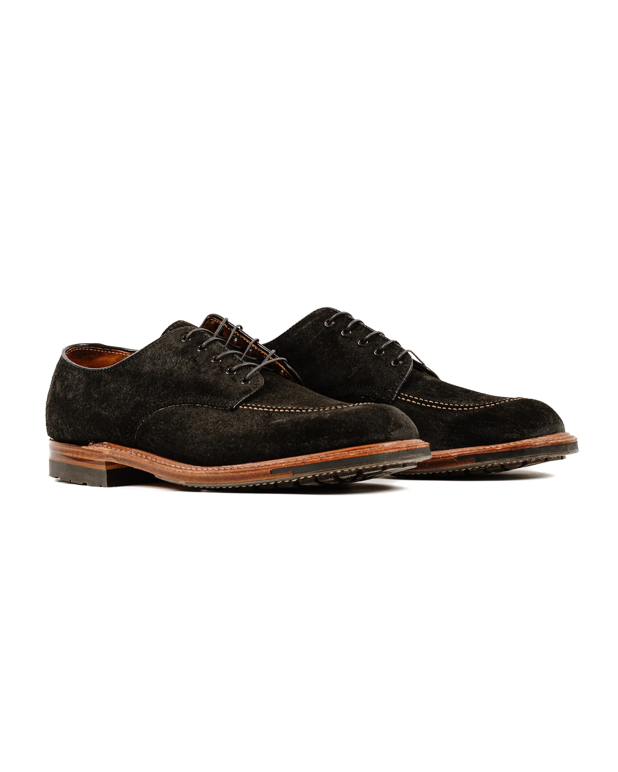Alden Indy Shoe Reverse Earth Chamois with Commando Sole G1602C trendy touch
