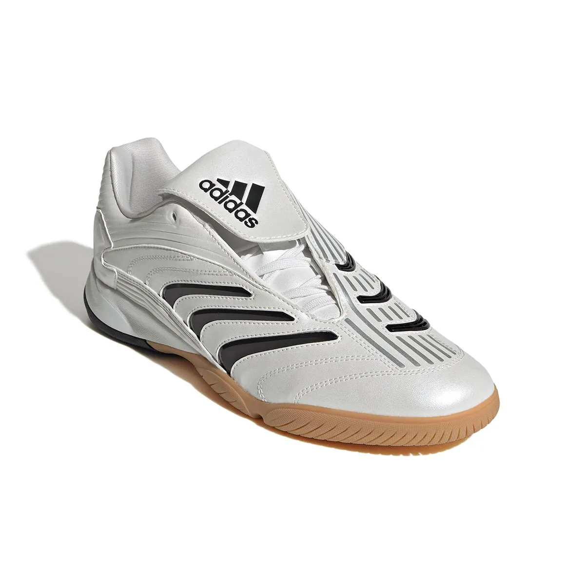 Motion Support Predator Sala 'Zero Metallic Black Gum'