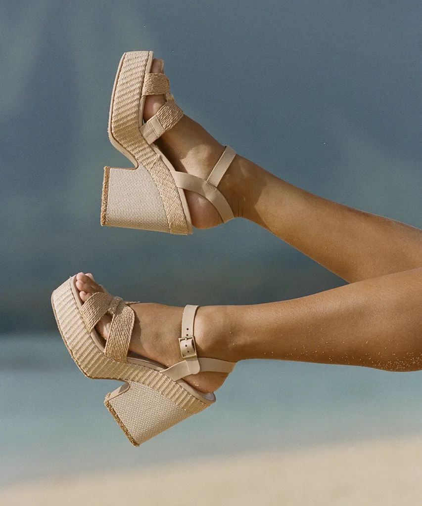 Vintage Pumps Smooth Surface CALE HEELS LT NATURAL RAFFIA