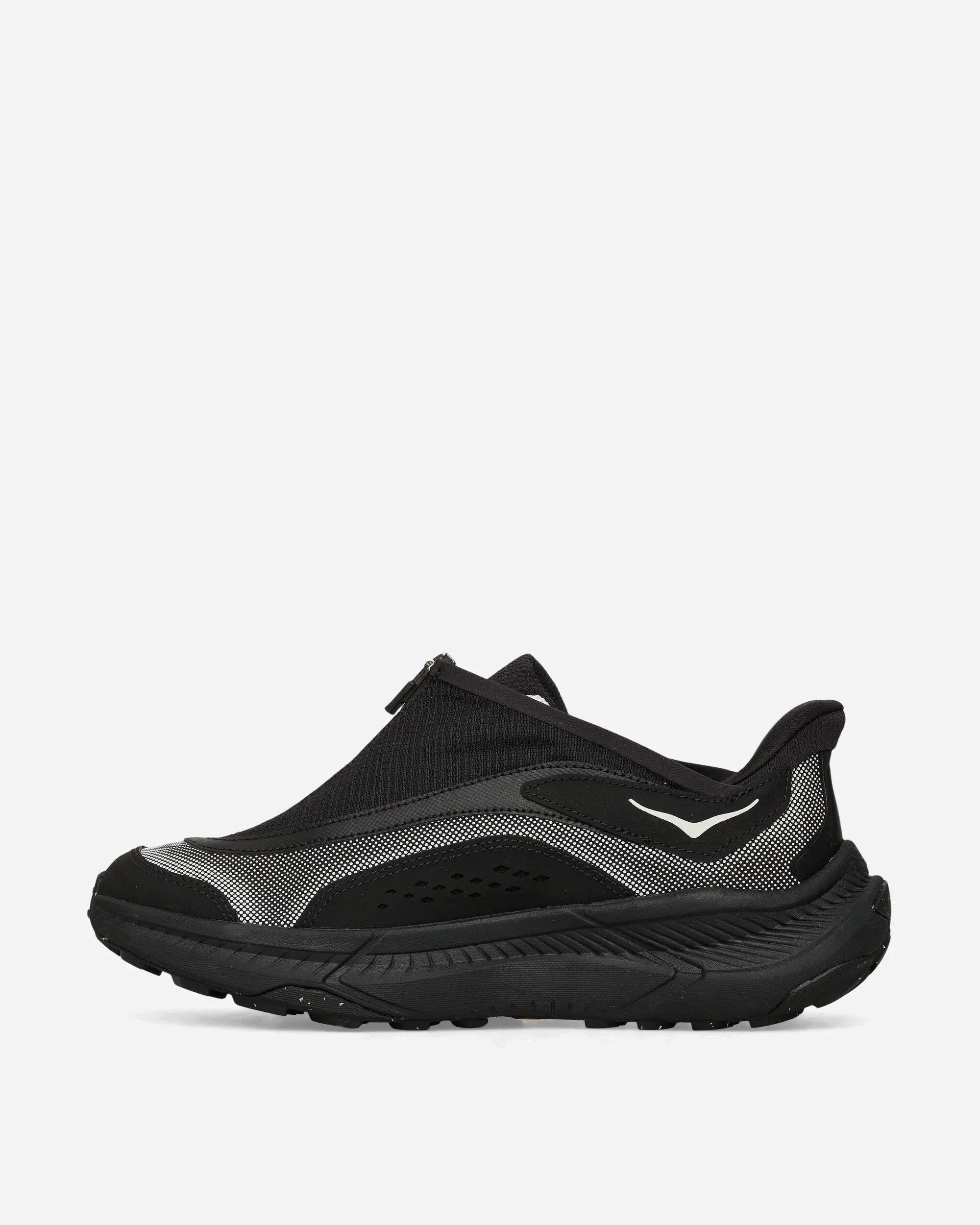 Airy Design Neutral Shade Project Transport TS Sneakers Black / White