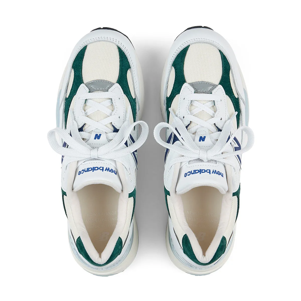 in USA 992 'White Marsh Green' Smart Chic