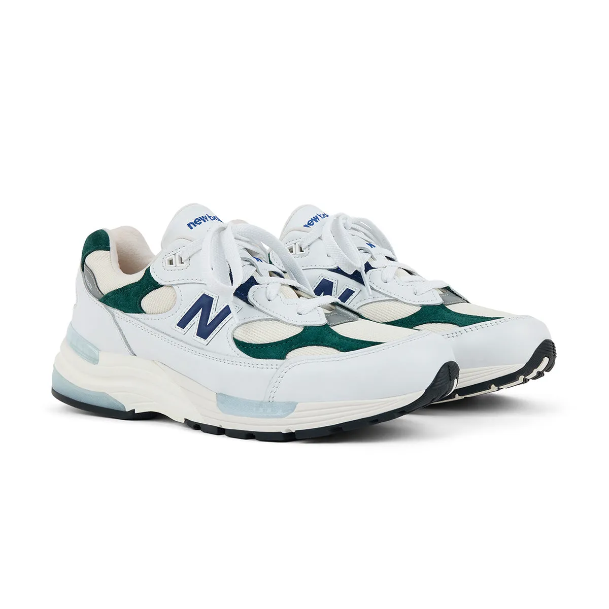 Anti Torsion System Street Ready in USA 992 'White Marsh Green'