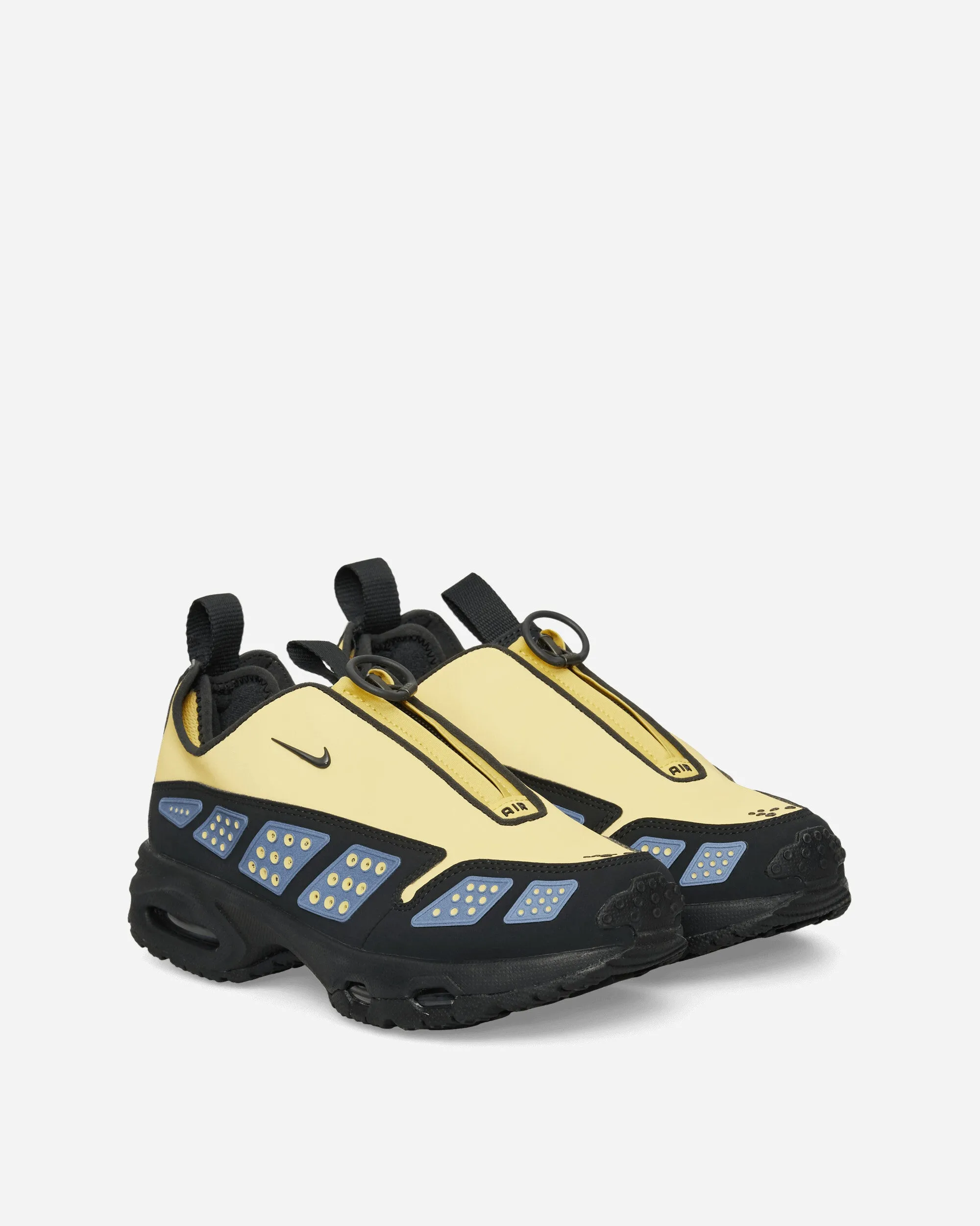 Women's Air Max SNDR Sneakers Saturn Gold / Off Noir Padded collar Festival Ready