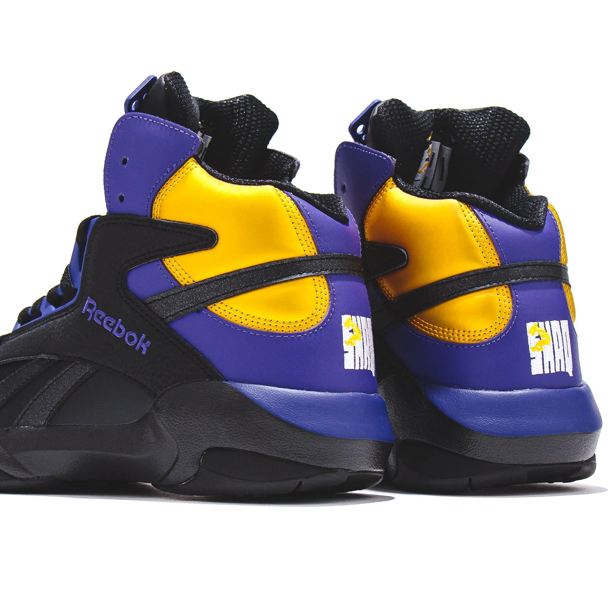 Supportive Jump Neutral Stride Design Reebok Basketball Men Shaq Attaq Black Pump Gold Lakers GY7127